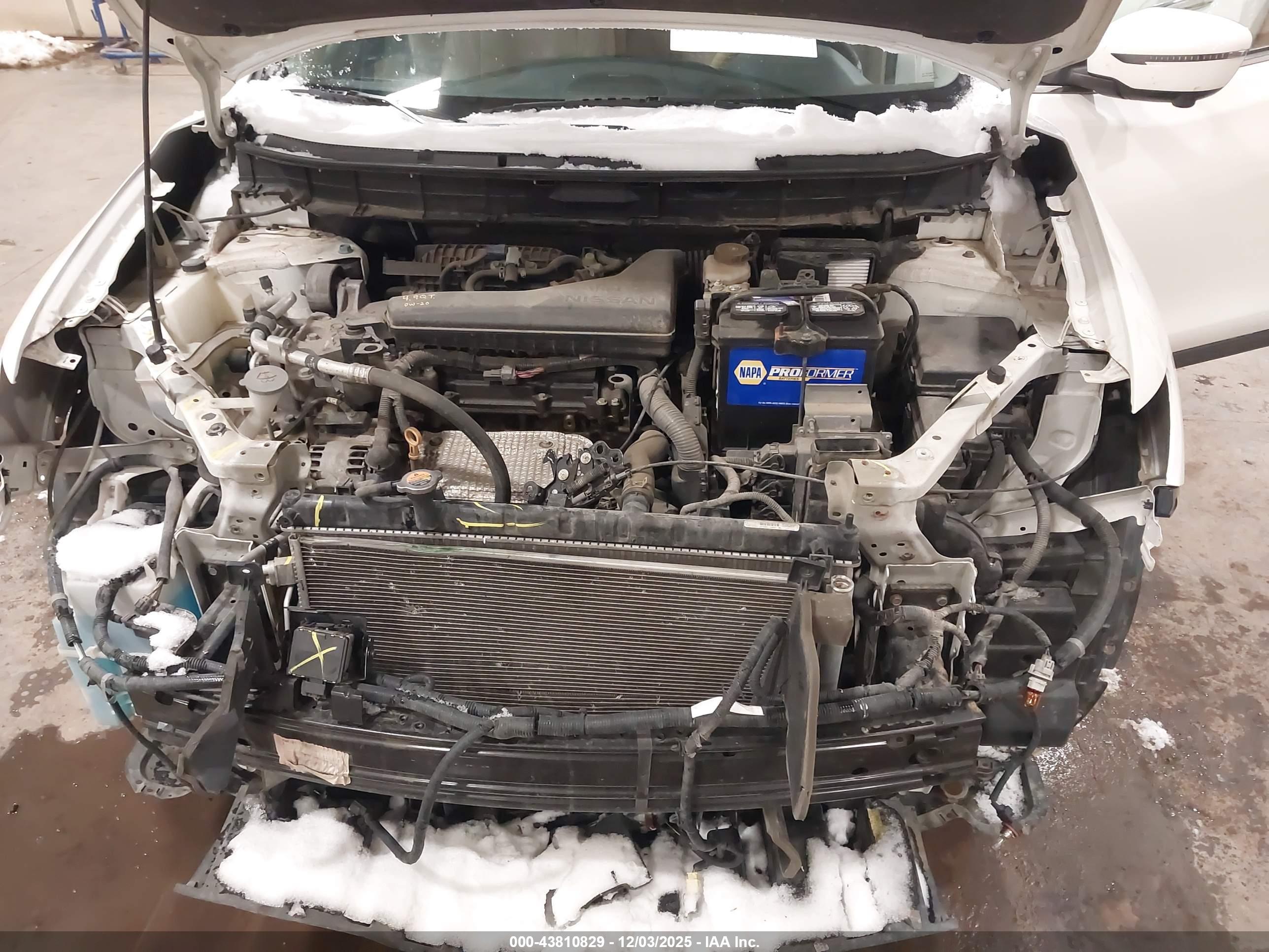 NISSAN ROGUE image 10