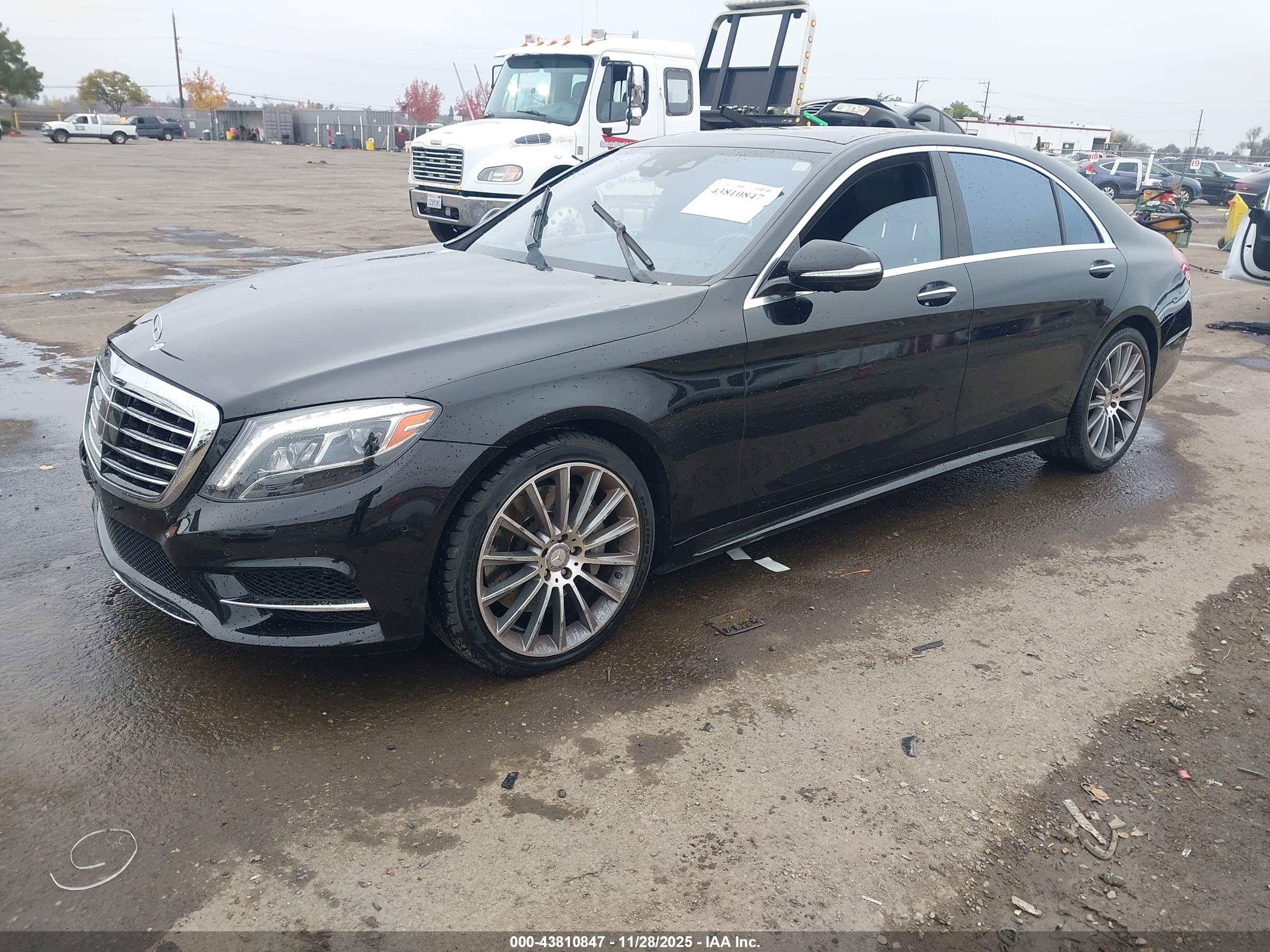 MERCEDES-BENZ S image 2