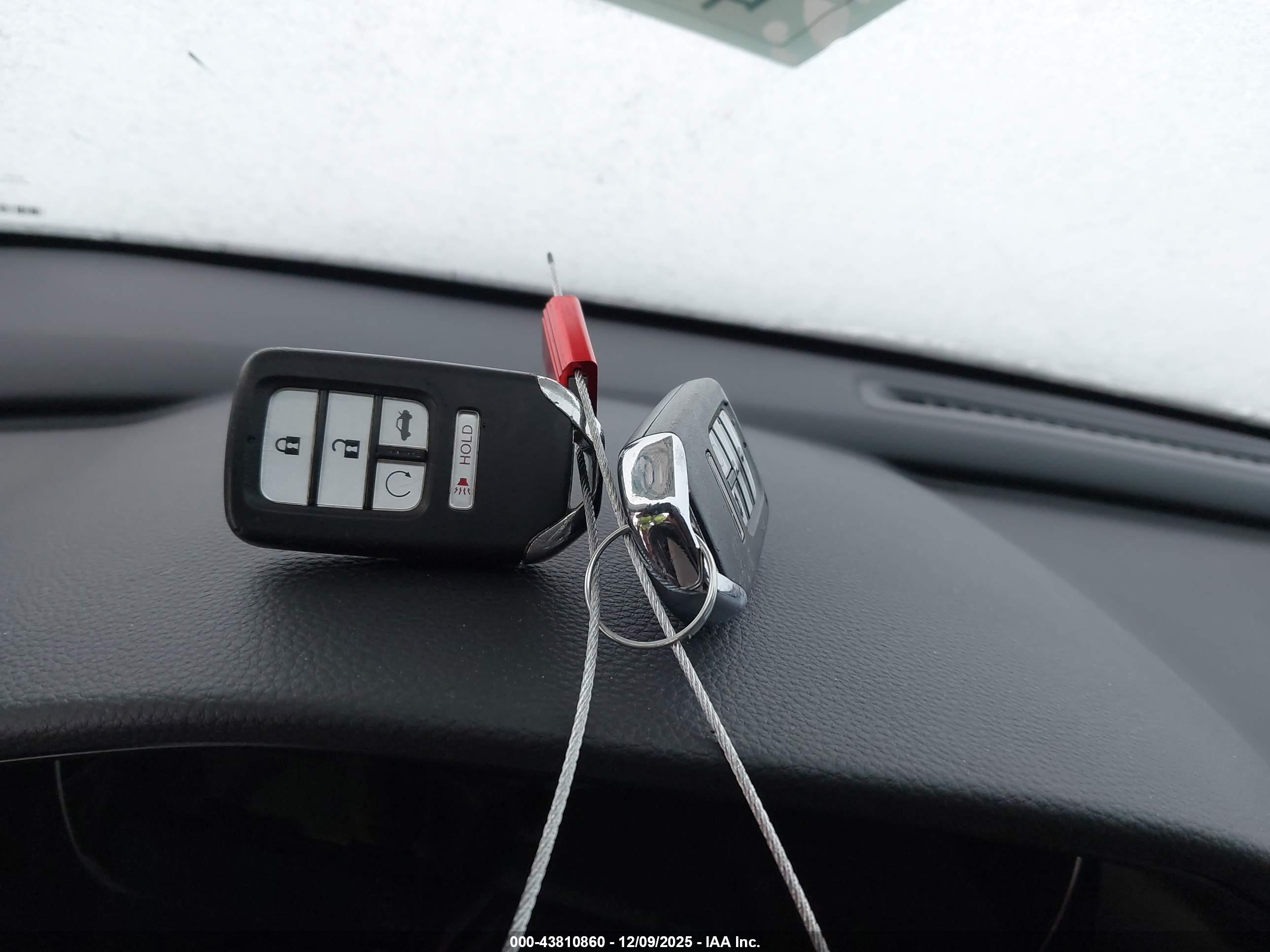 HONDA ACCORD image 11