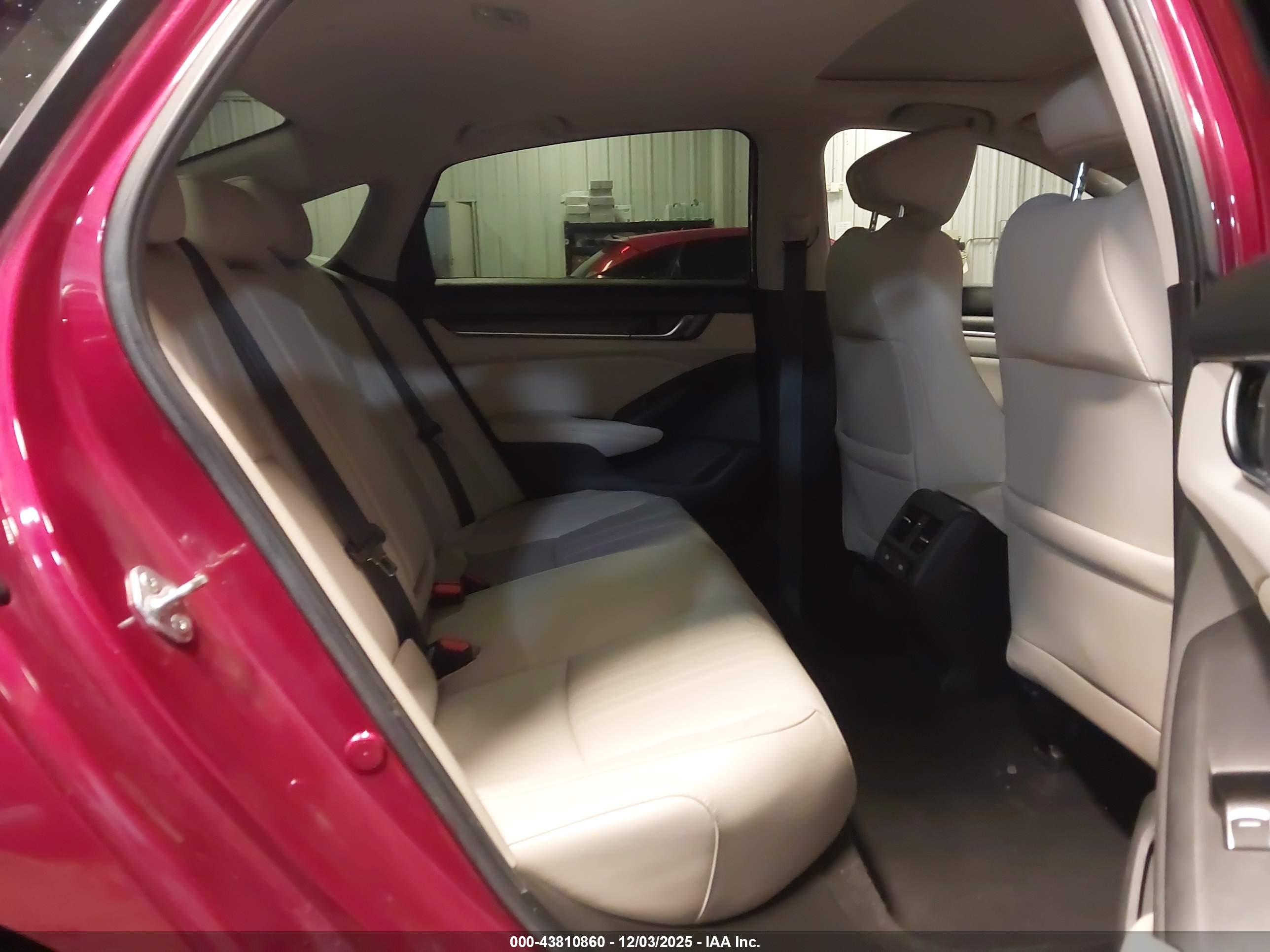HONDA ACCORD image 8