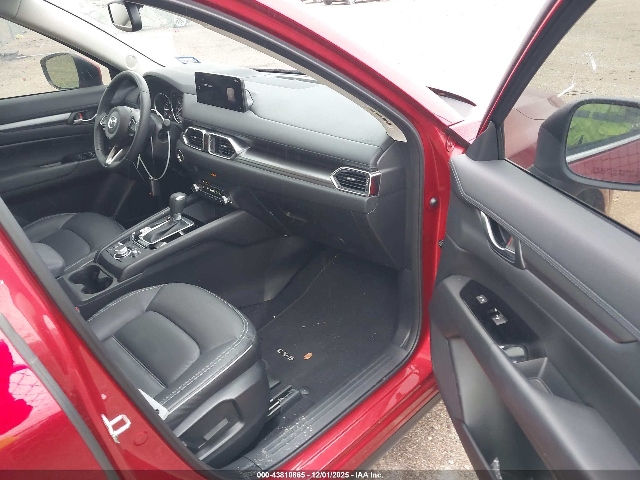 MAZDA CX-5 image 5