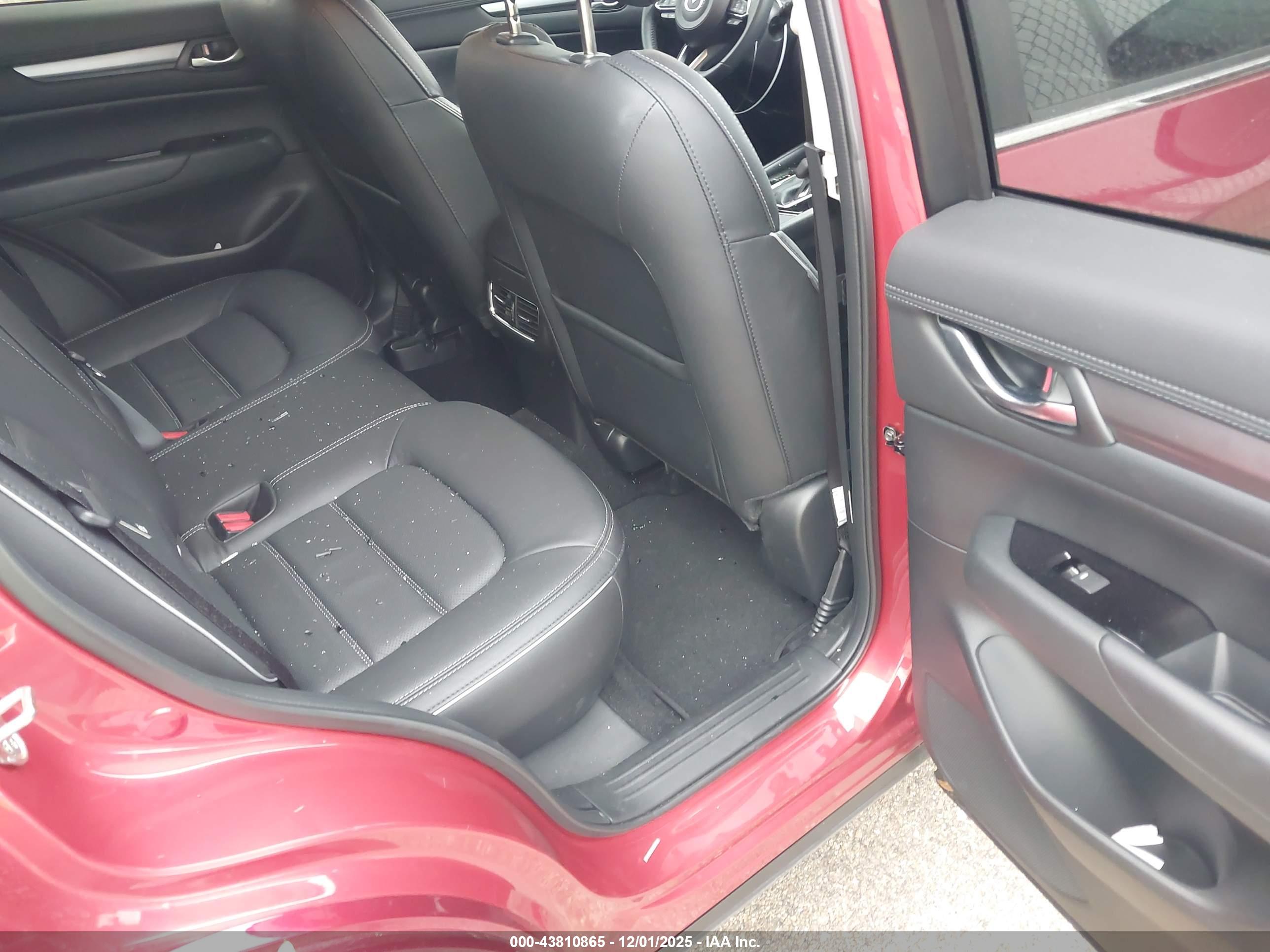 MAZDA CX-5 image 8