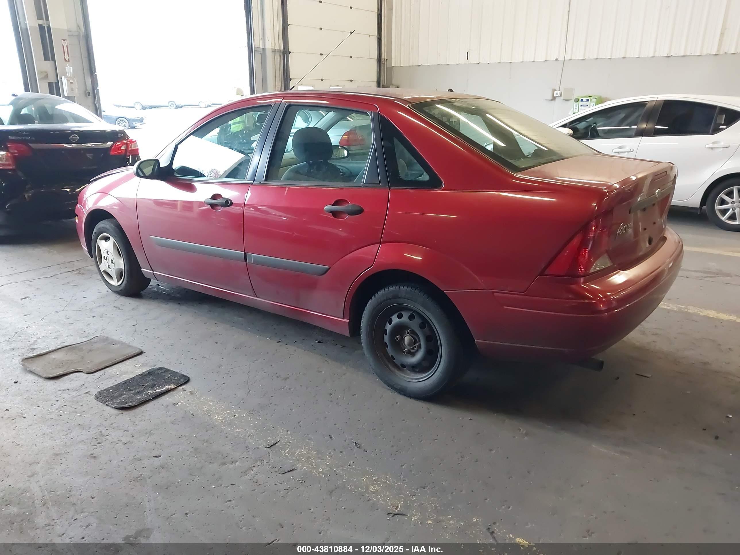 FORD FOCUS image 3