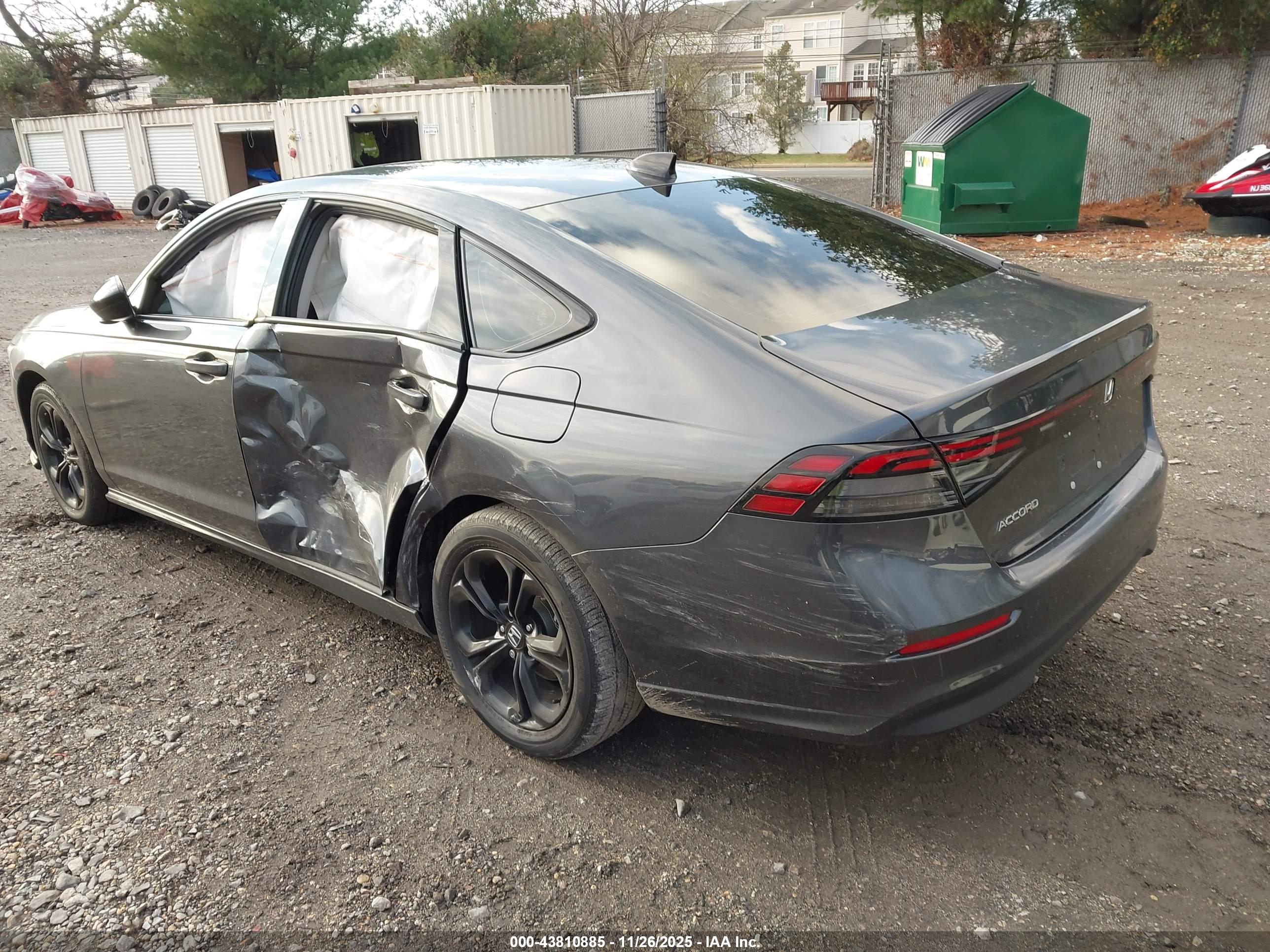 HONDA ACCORD image 3