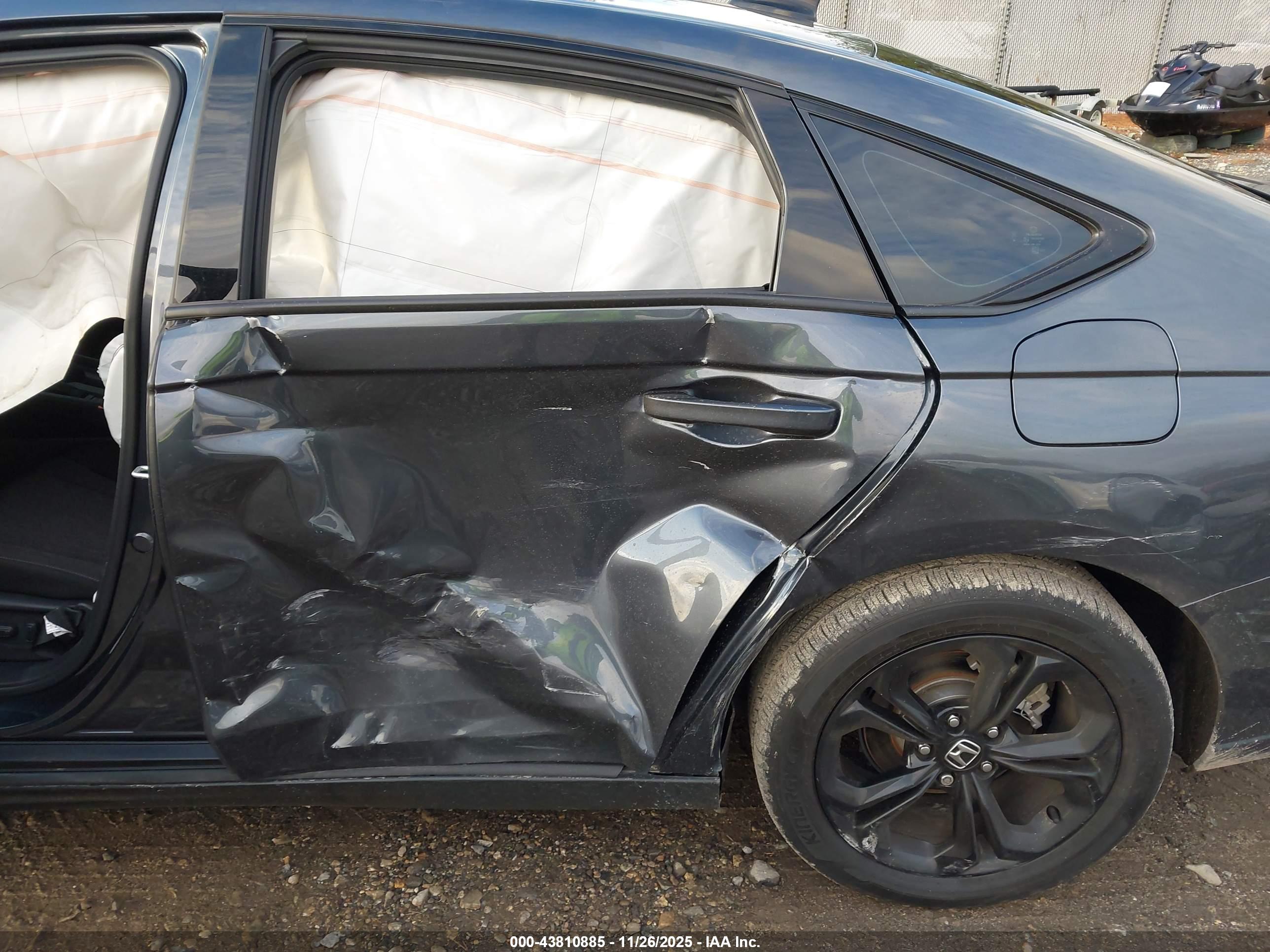 HONDA ACCORD image 6