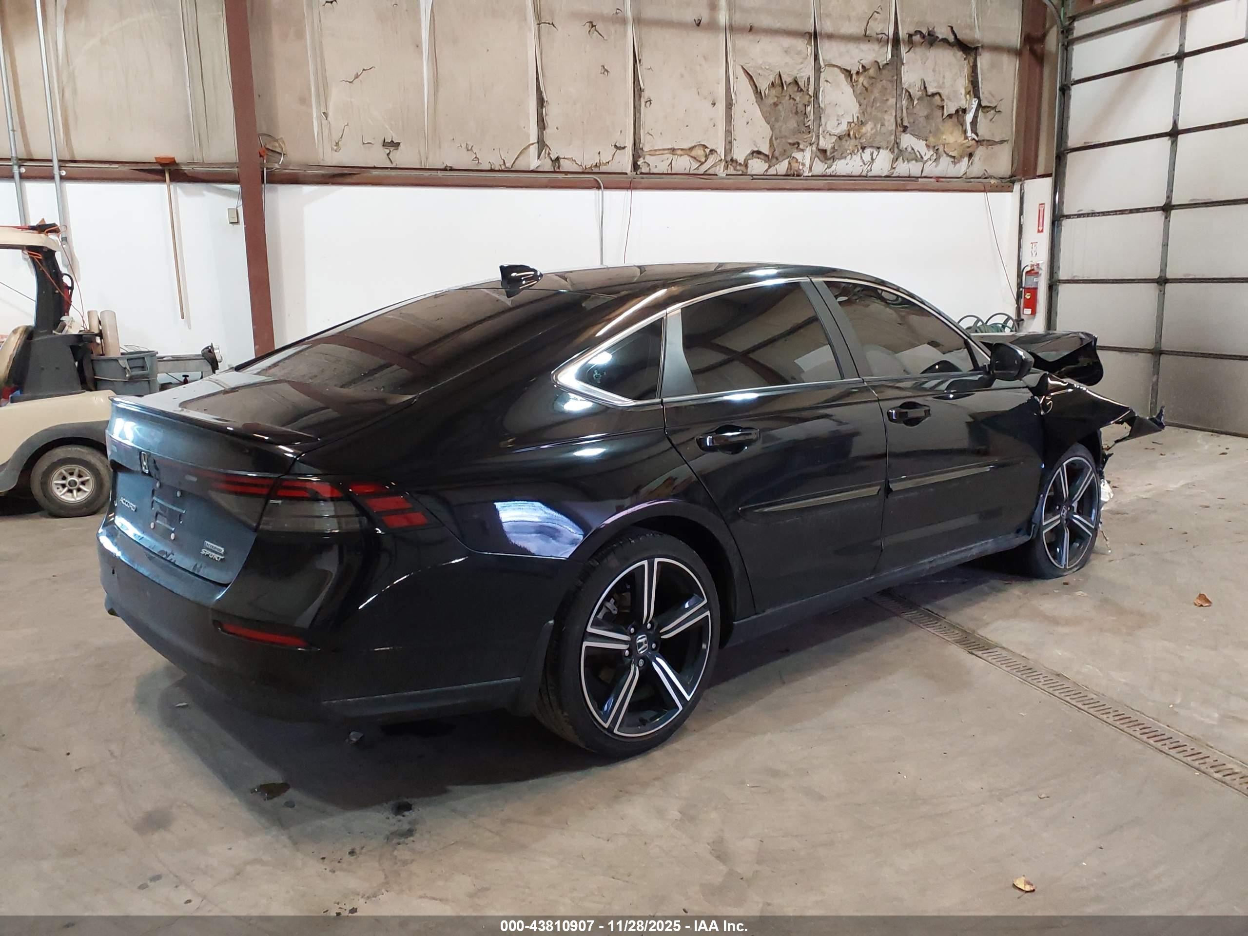 HONDA ACCORD image 4