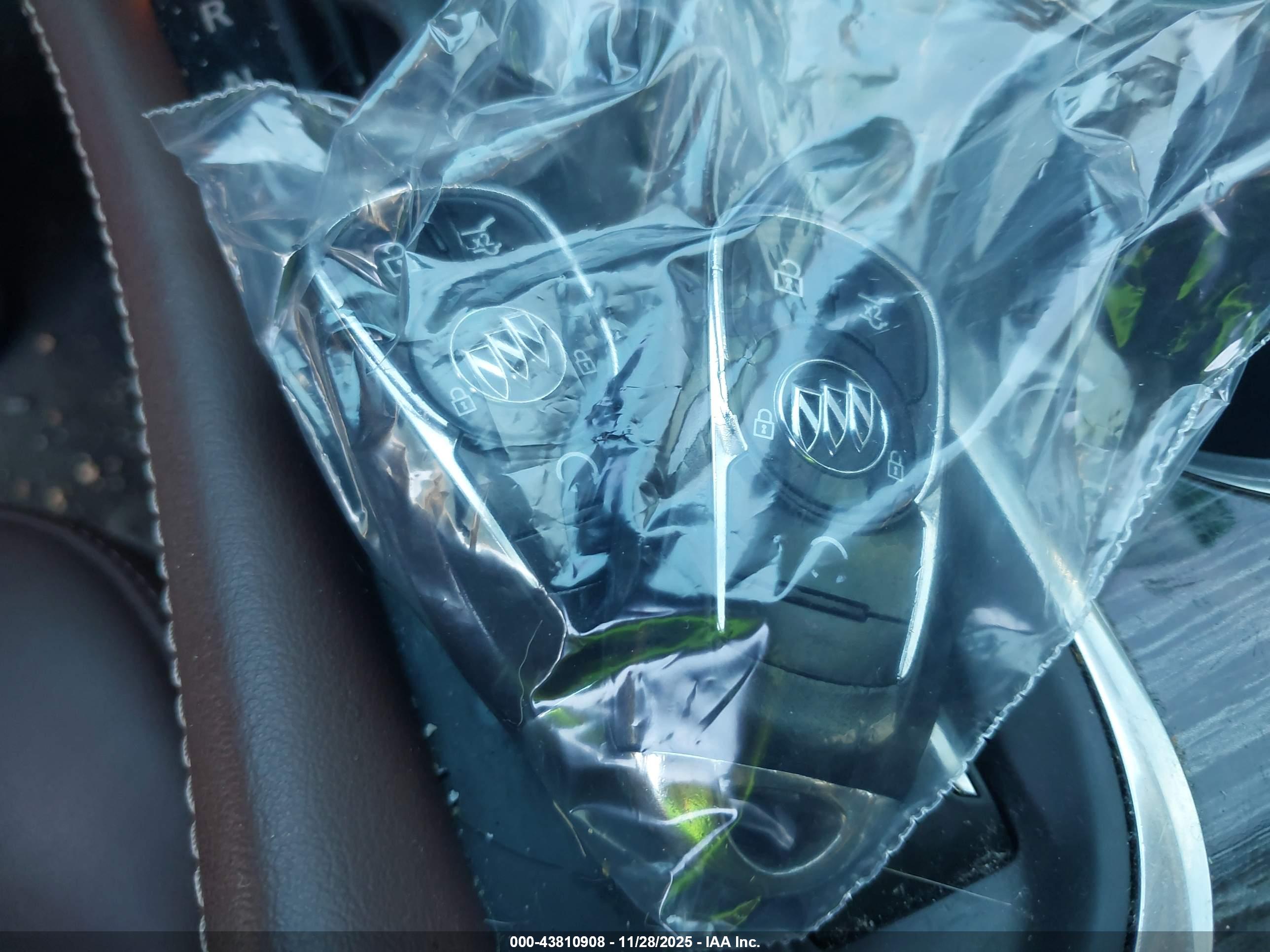 BUICK ENVISION image 11