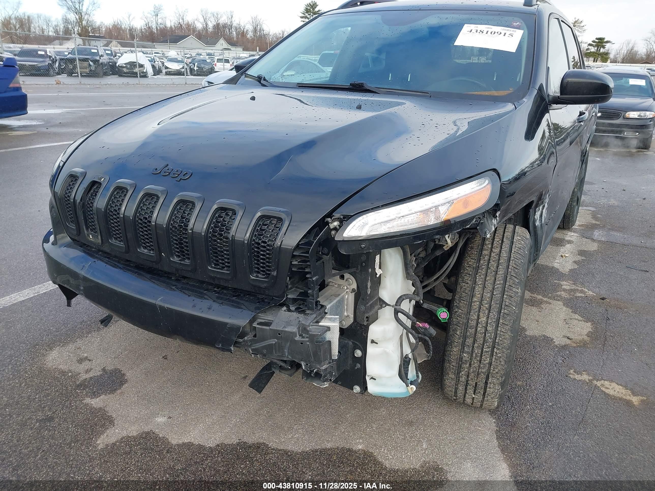 JEEP CHEROKEE image 6