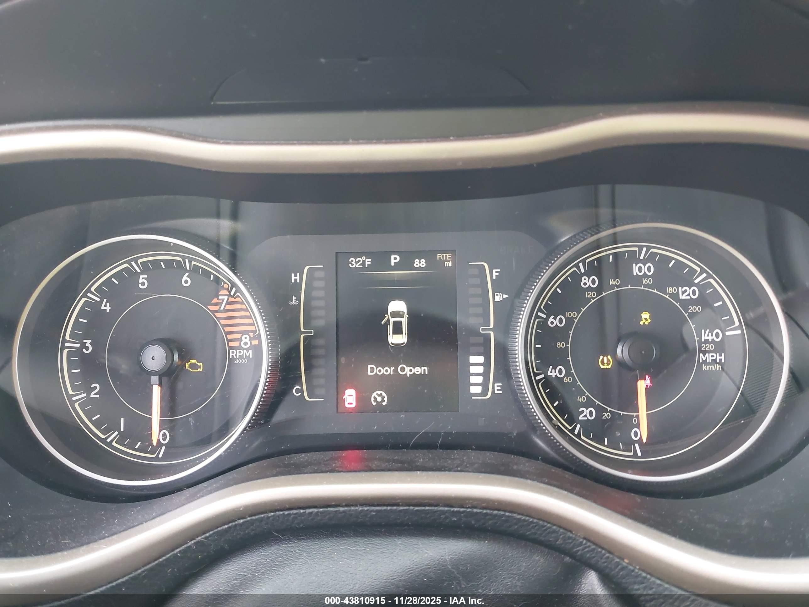 JEEP CHEROKEE image 7