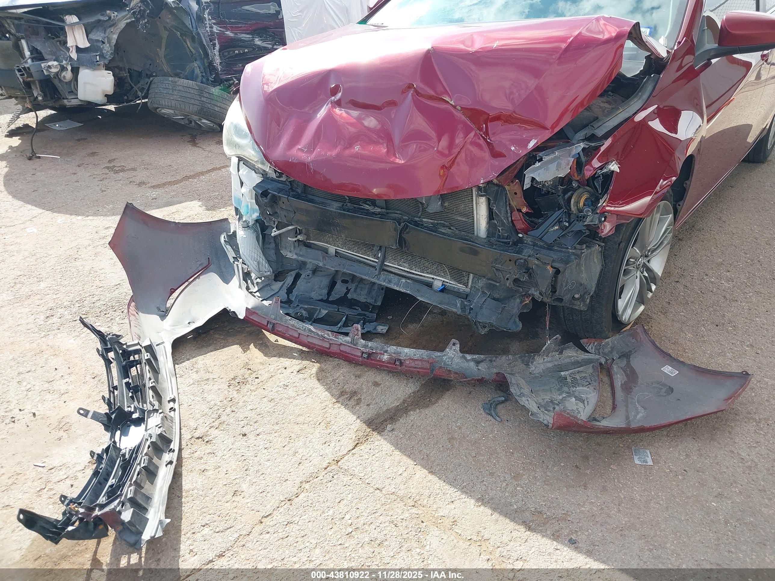 TOYOTA CAMRY image 6