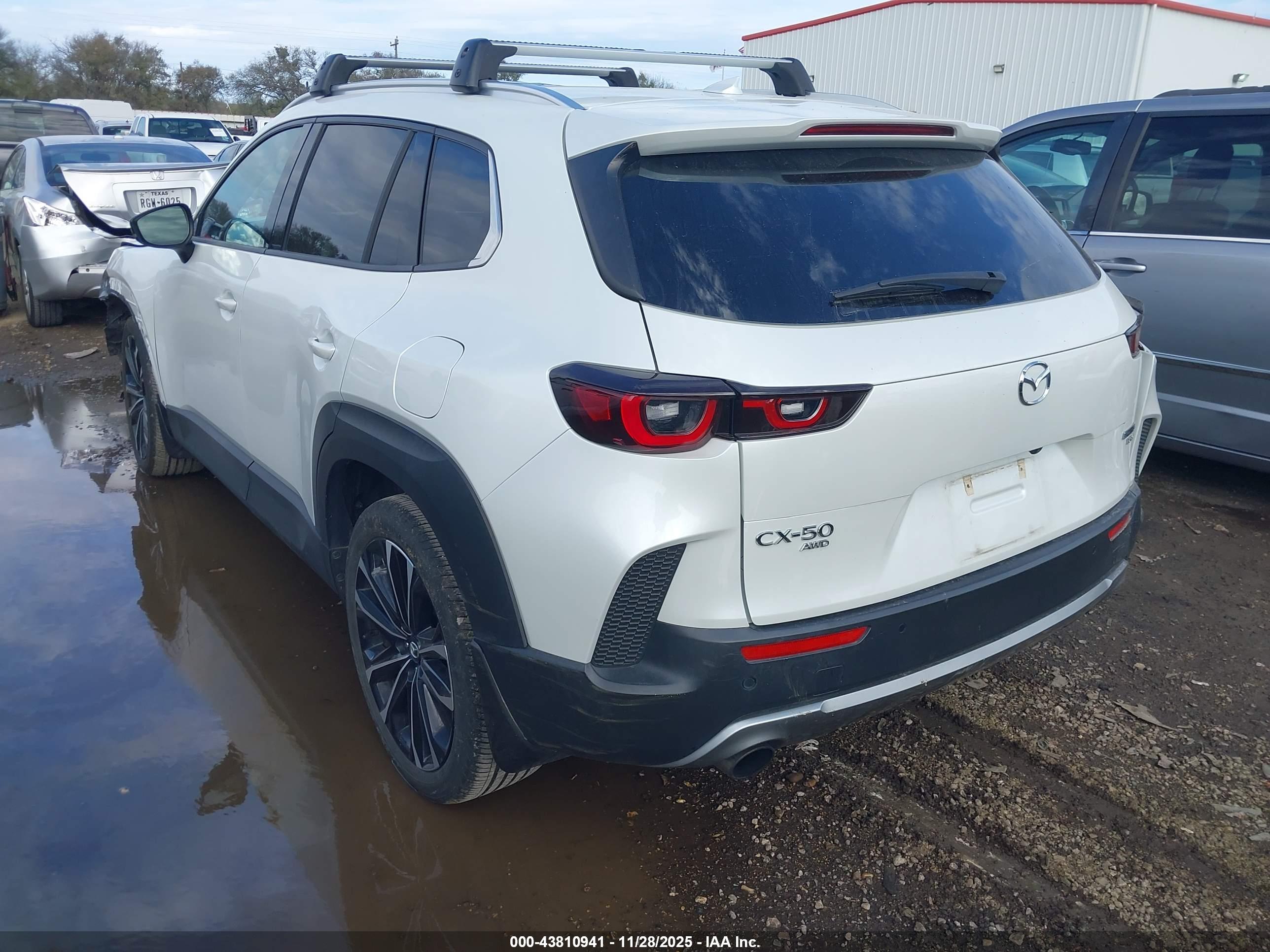 MAZDA CX-50 image 3
