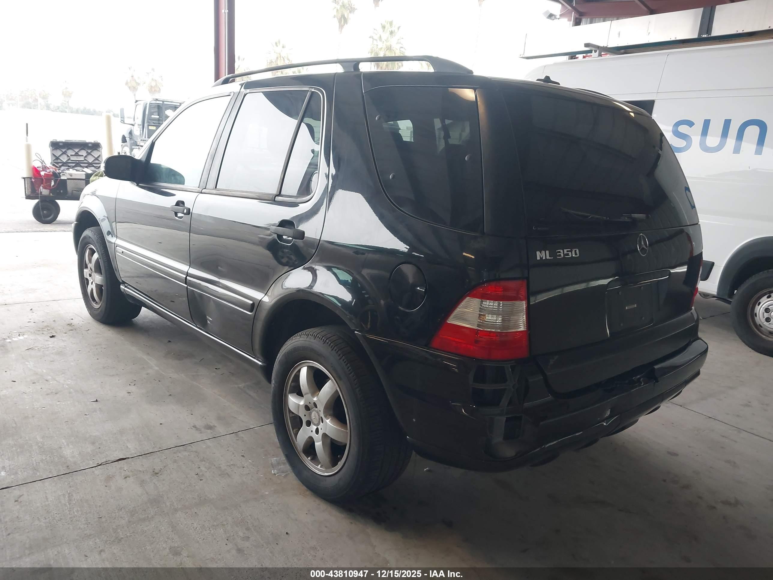MERCEDES-BENZ ML image 3