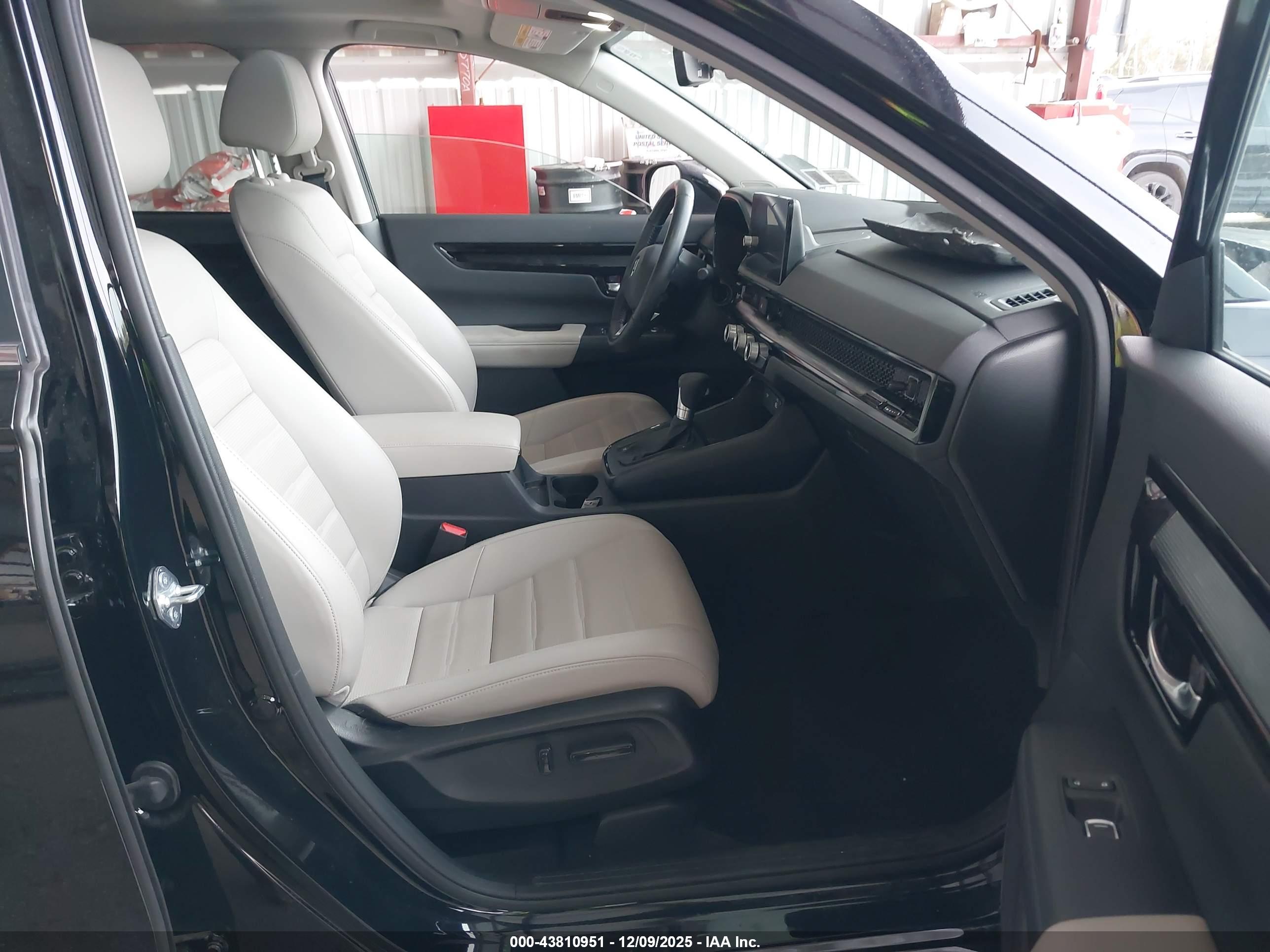HONDA CR-V image 5