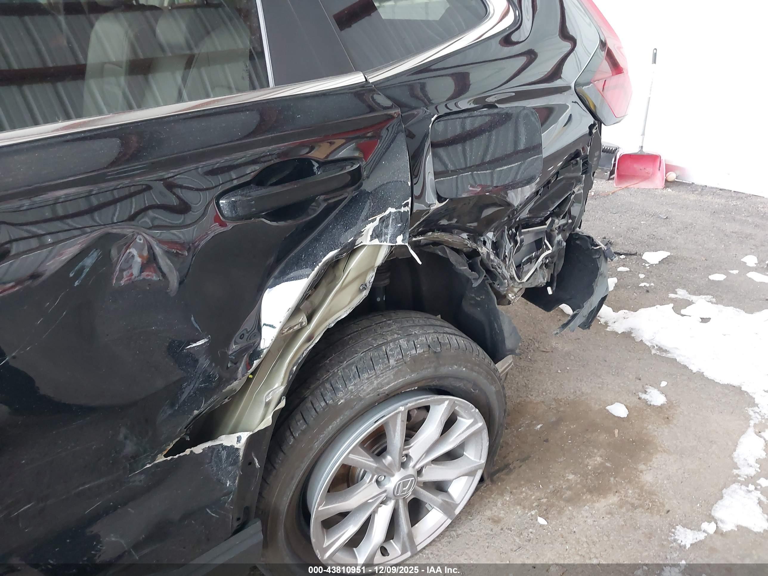 HONDA CR-V image 6