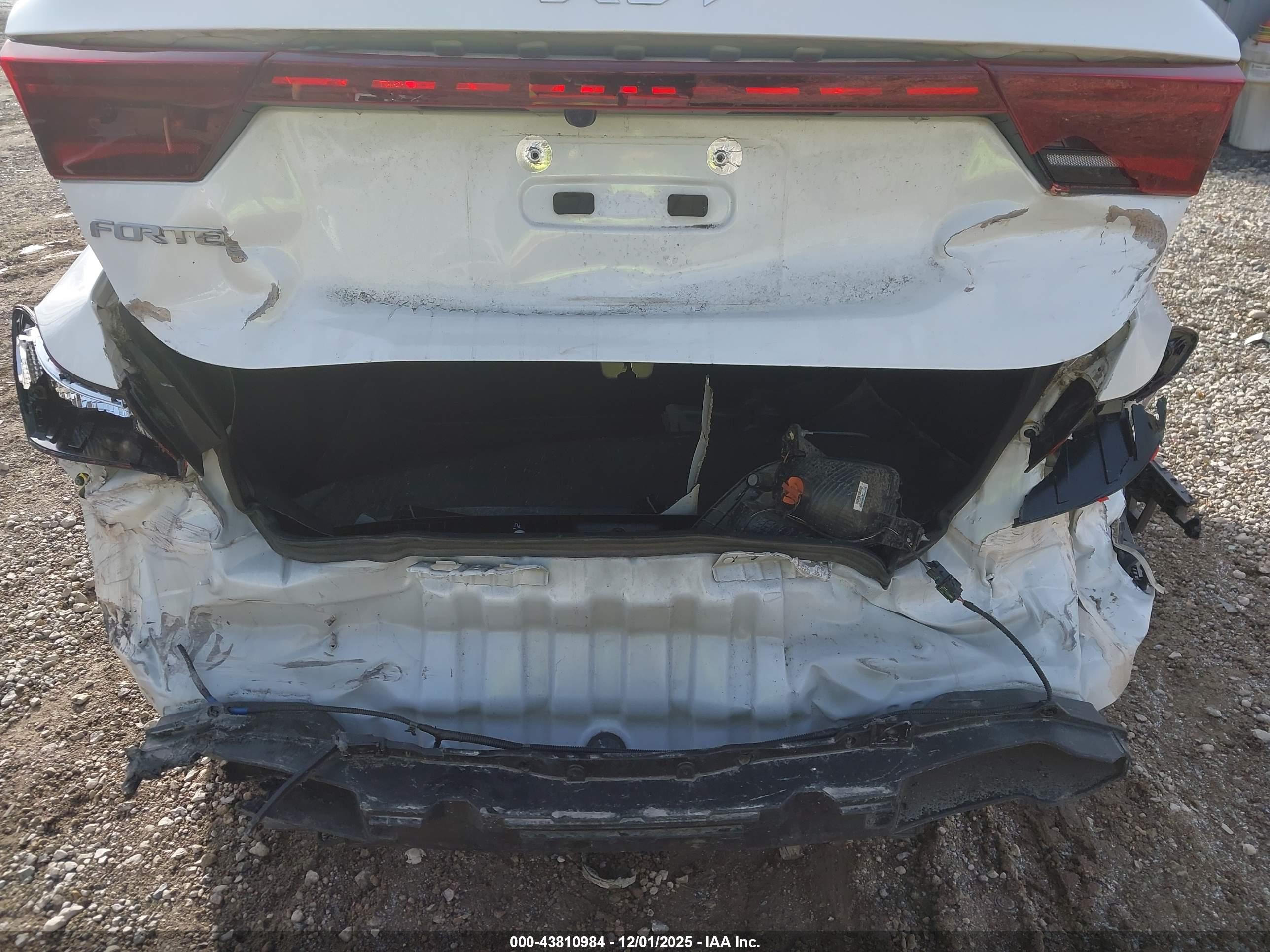 KIA FORTE image 6