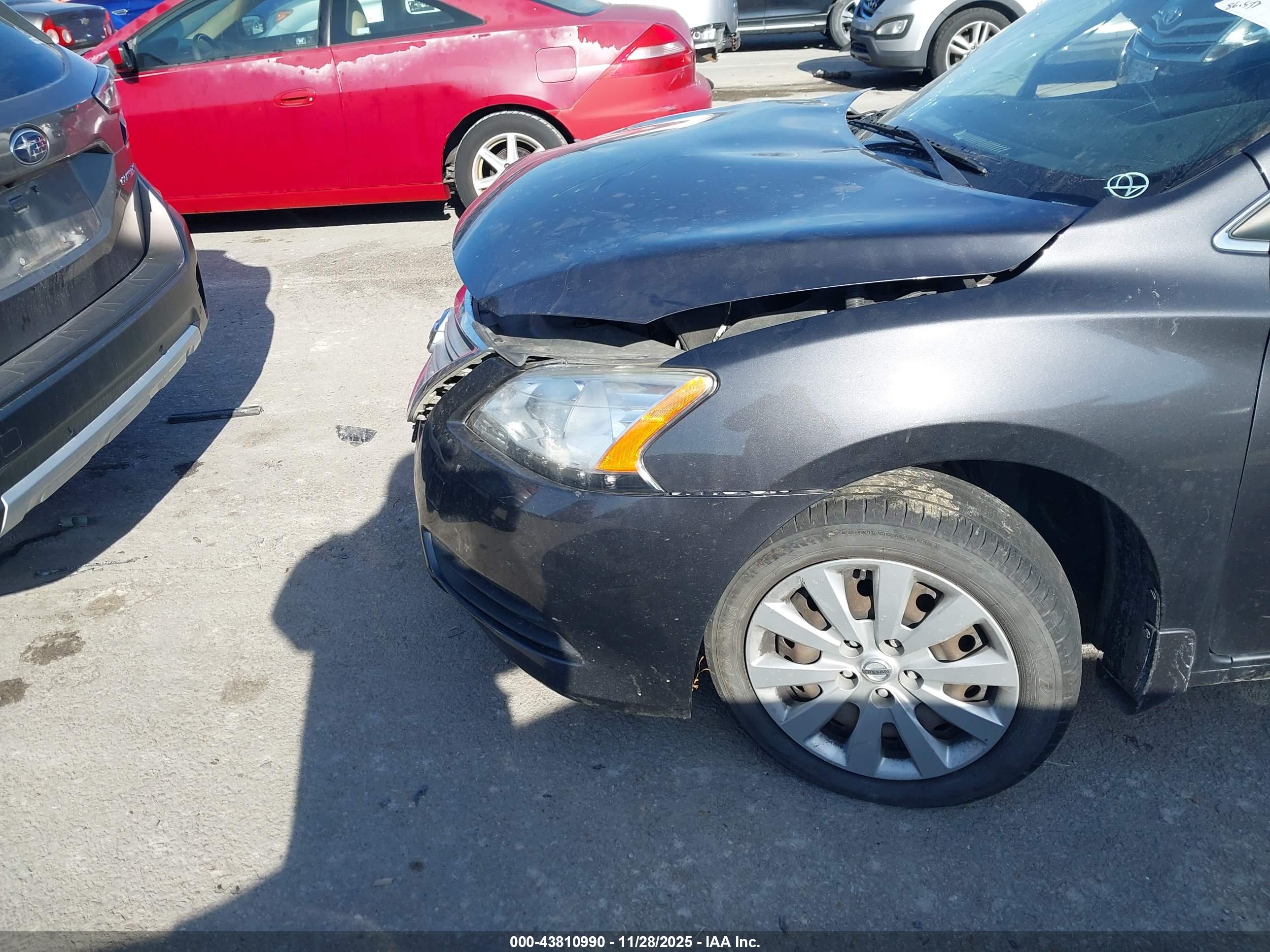 NISSAN SENTRA image 6