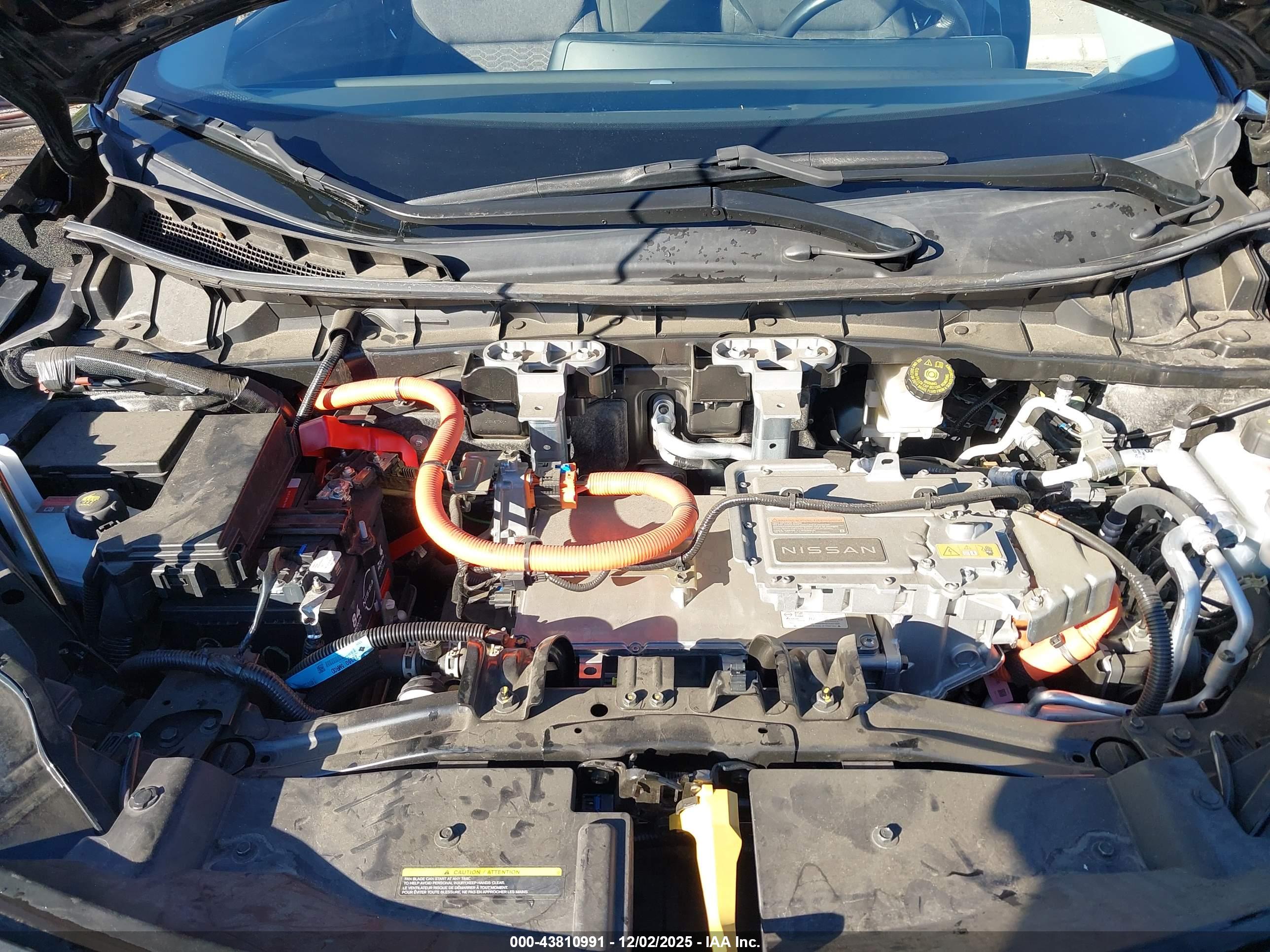 NISSAN ARIYA image 10