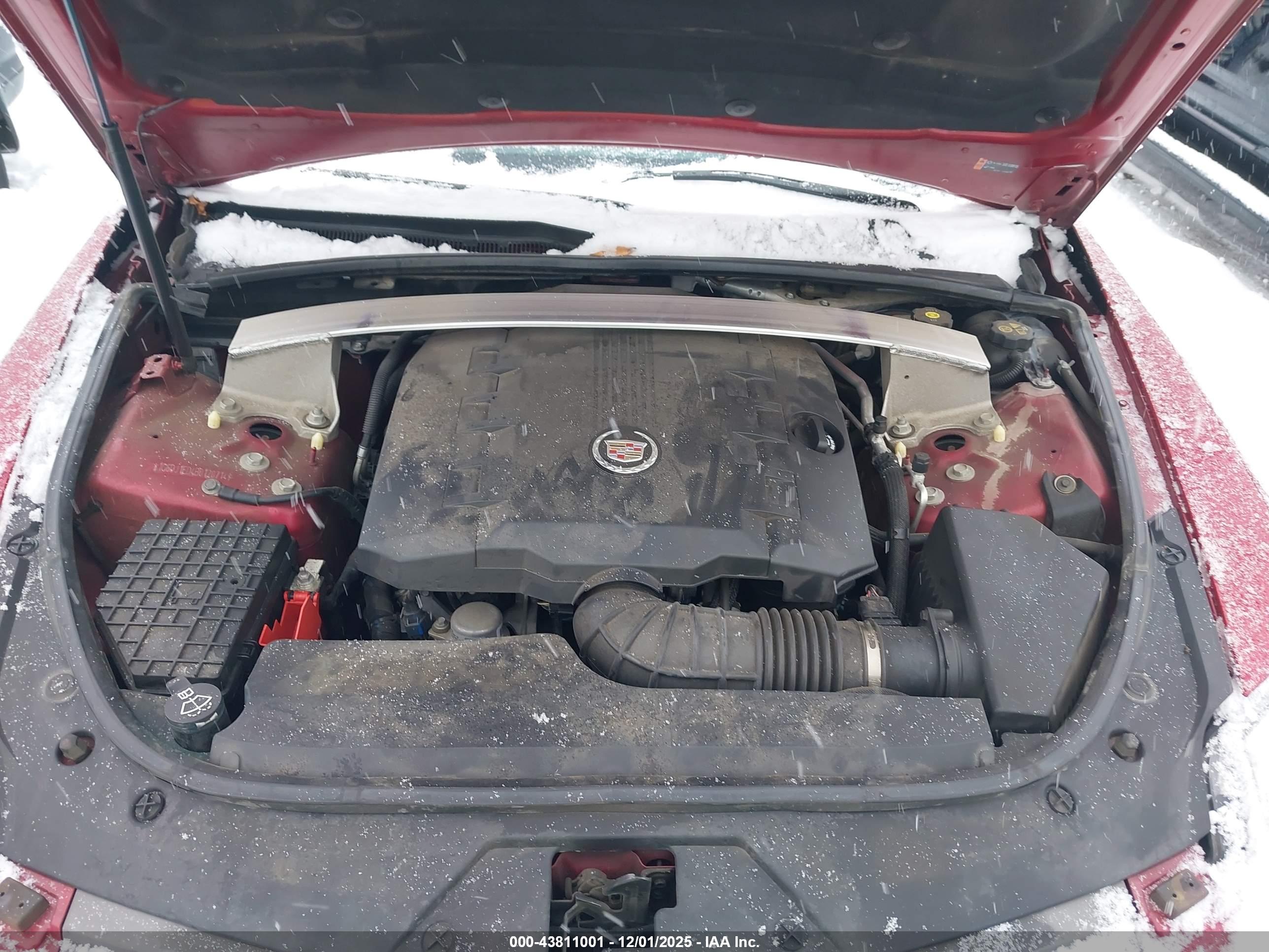 CADILLAC CTS image 10