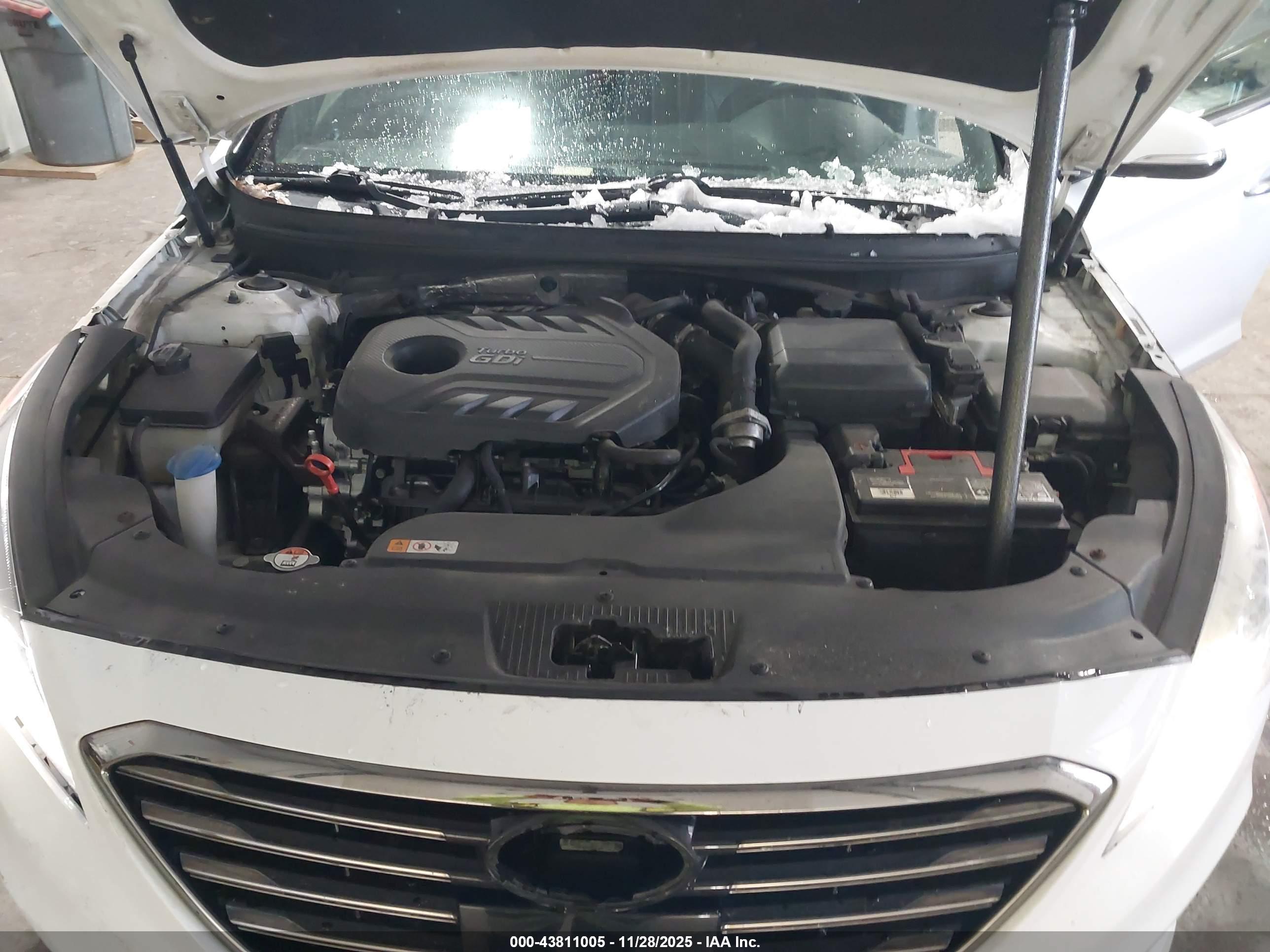 HYUNDAI SONATA image 10