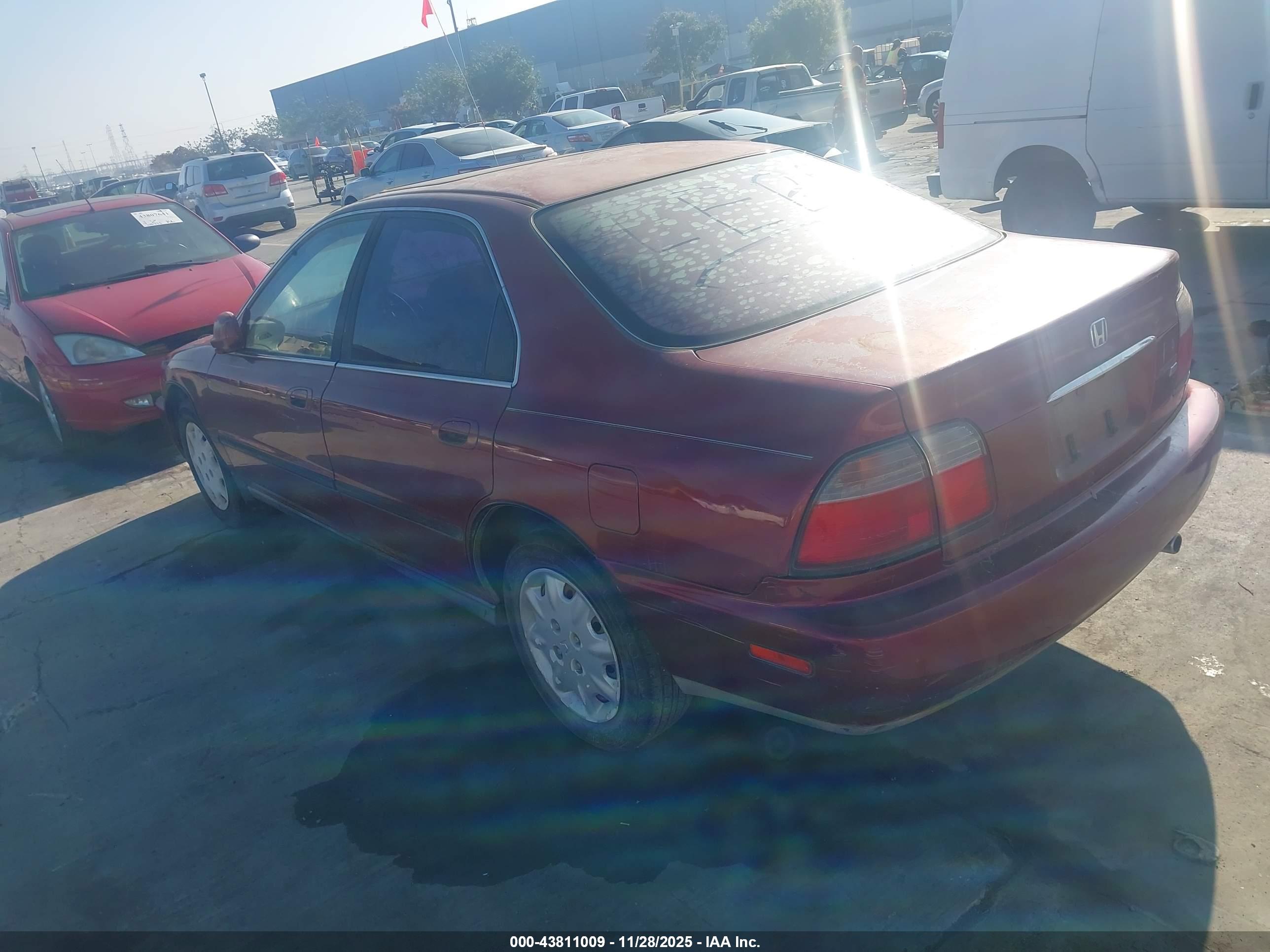 HONDA ACCORD image 3