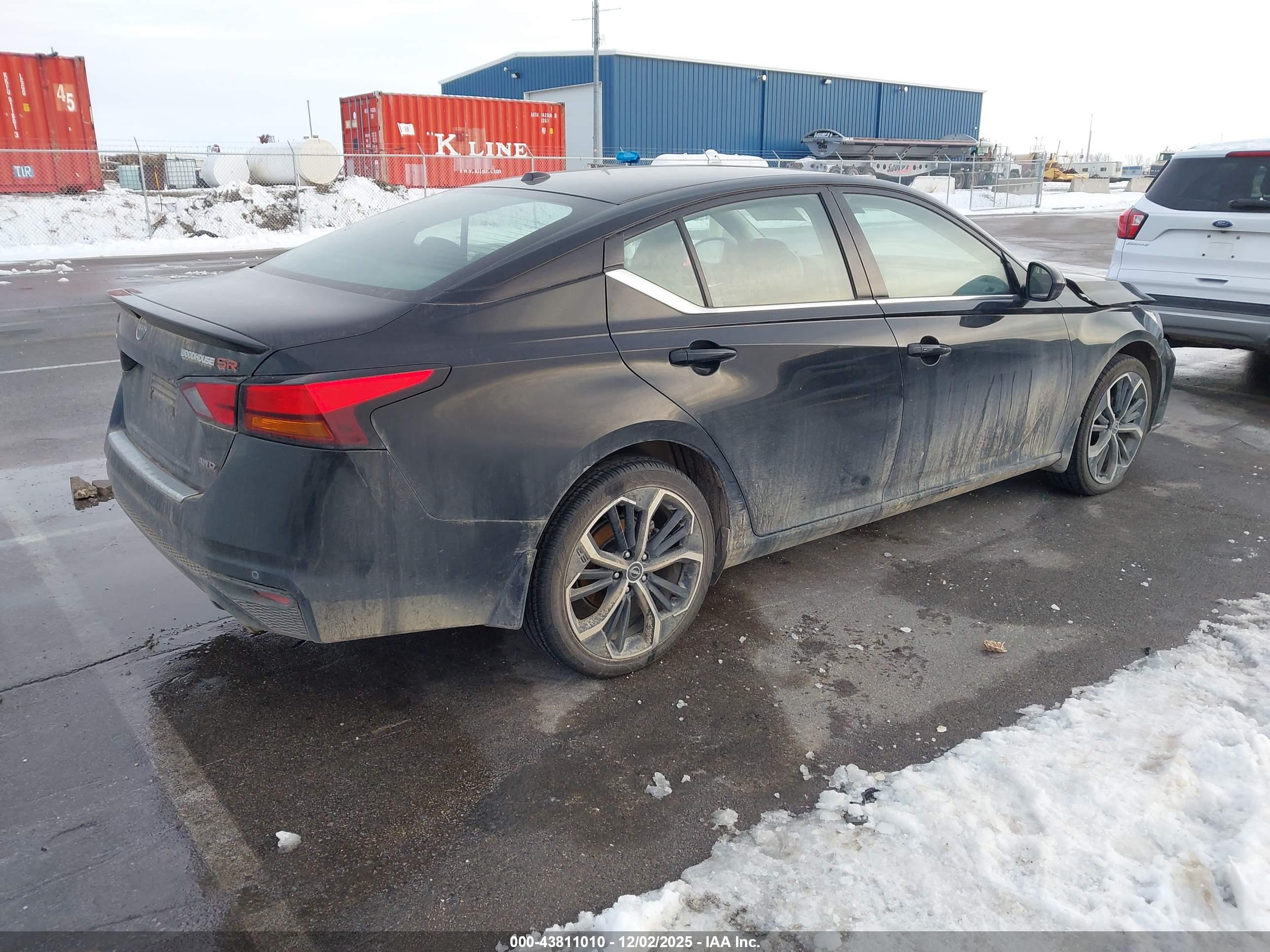 NISSAN ALTIMA image 4