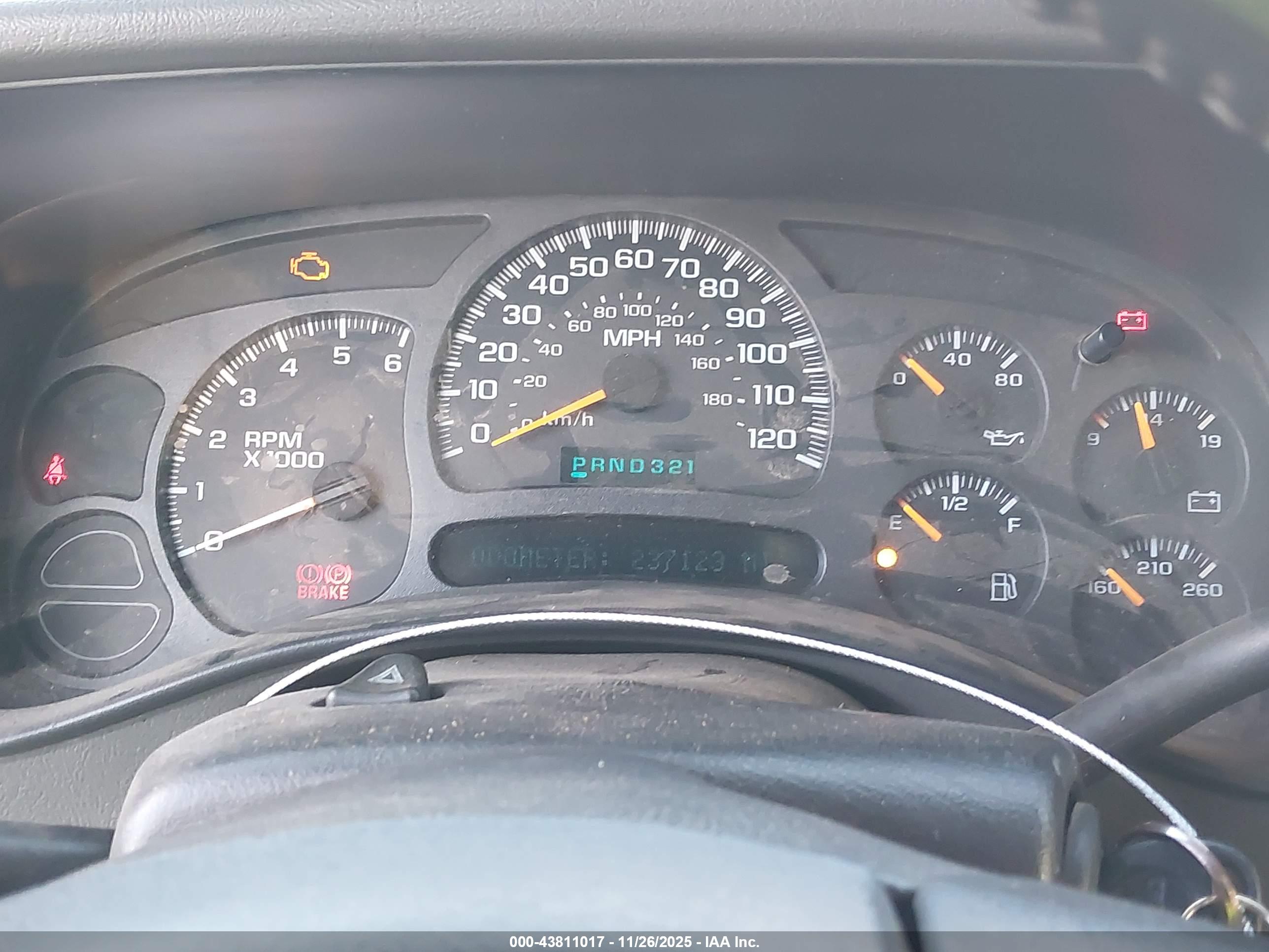 GMC SIERRA image 7