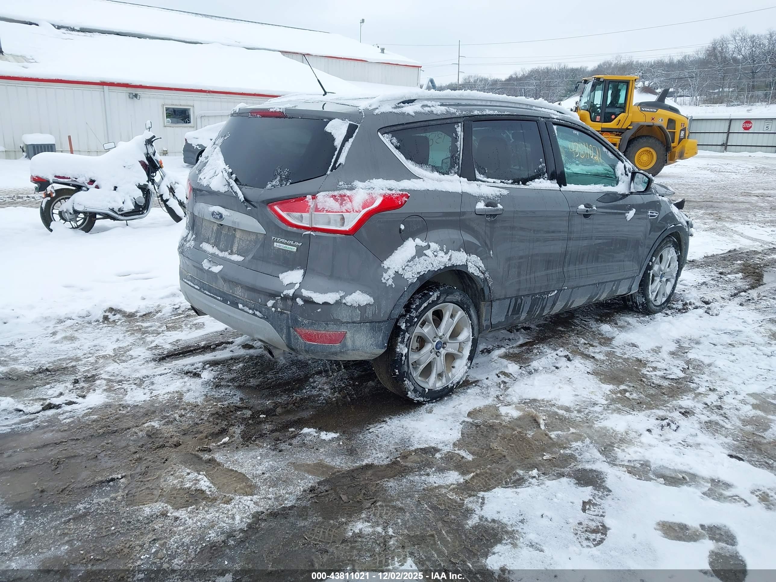 FORD ESCAPE image 4
