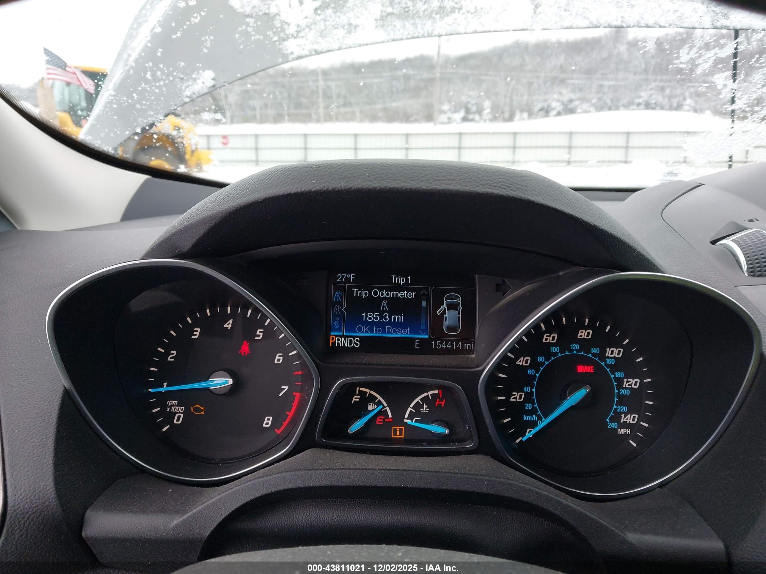 FORD ESCAPE image 7