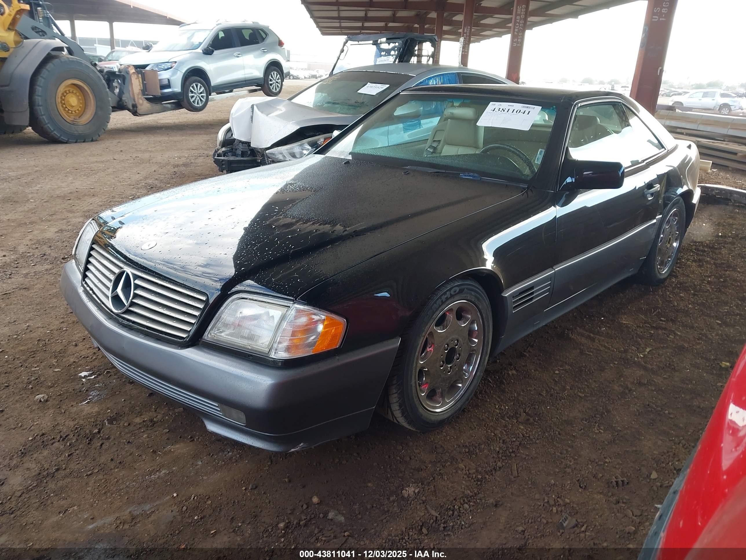 MERCEDES-BENZ SL image 2