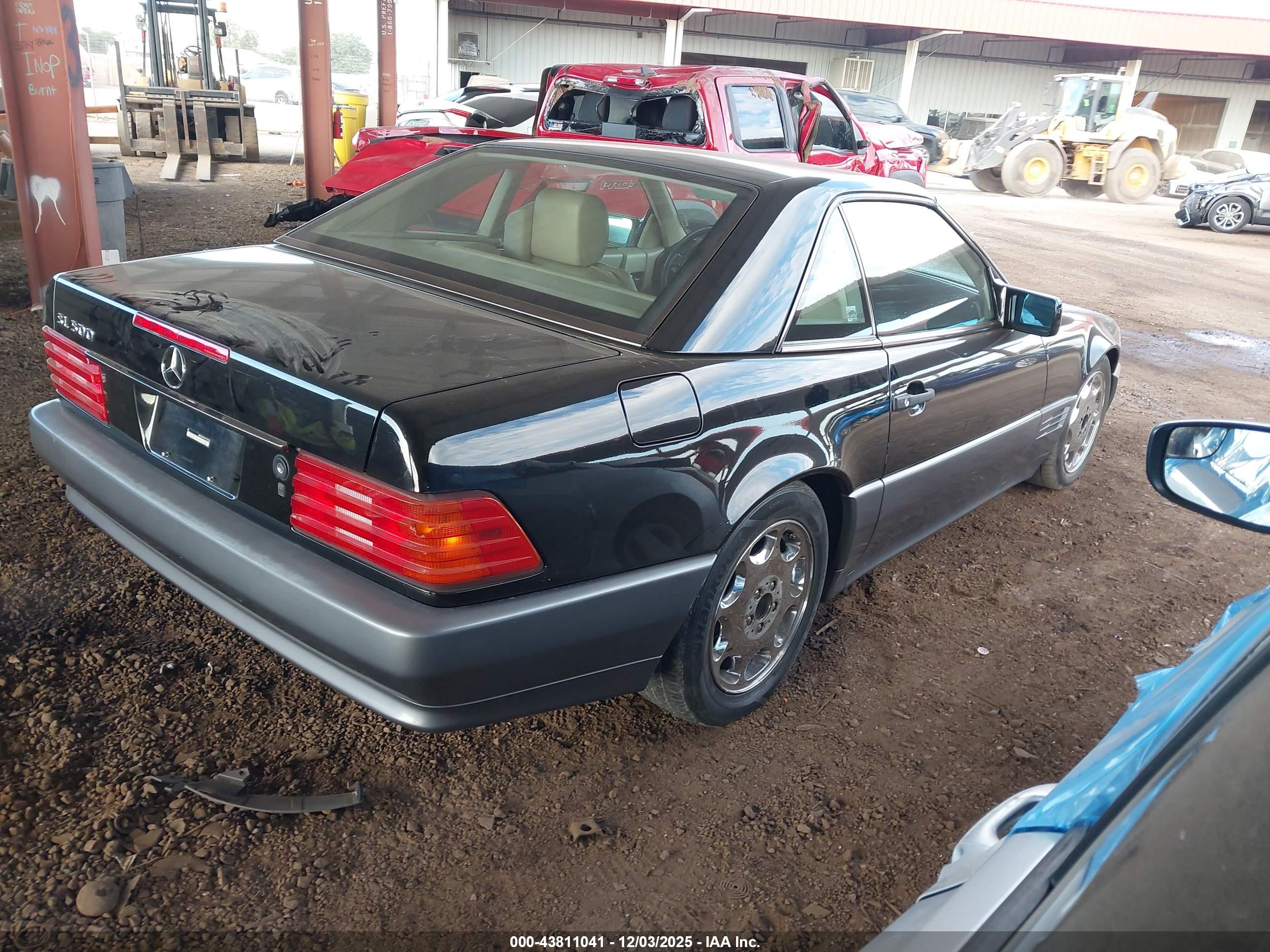 MERCEDES-BENZ SL image 4