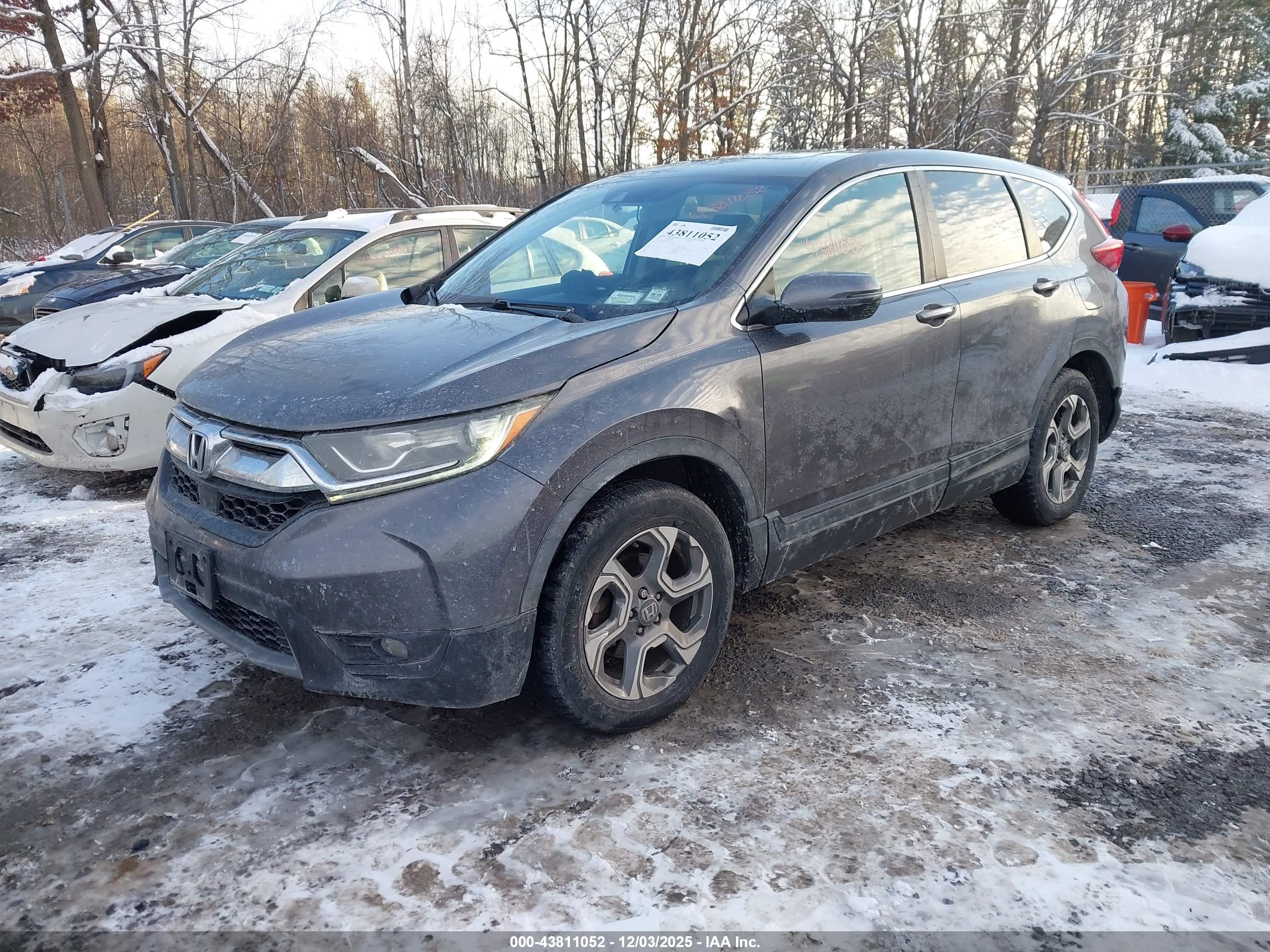 HONDA CR-V image 2