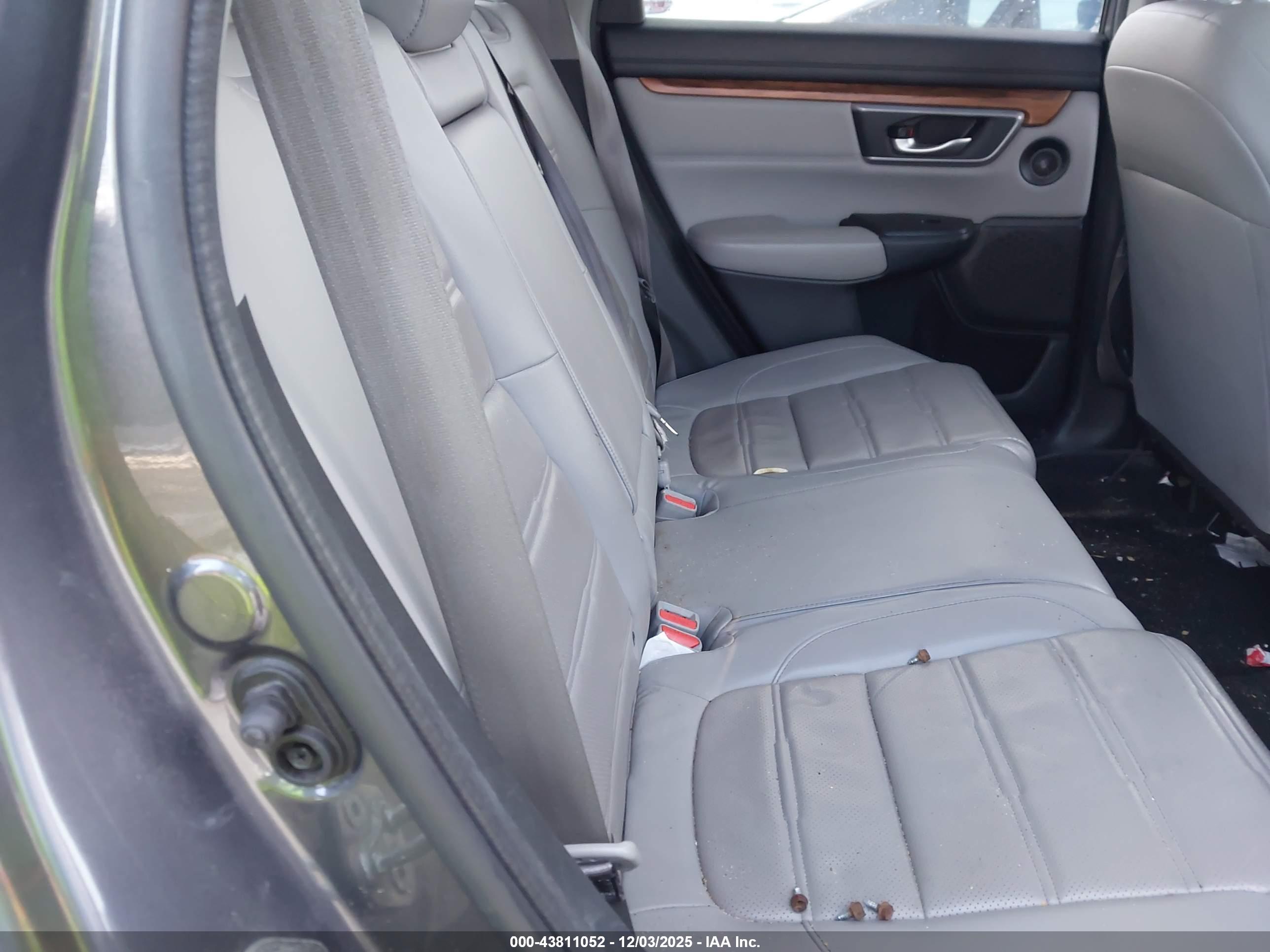 HONDA CR-V image 8