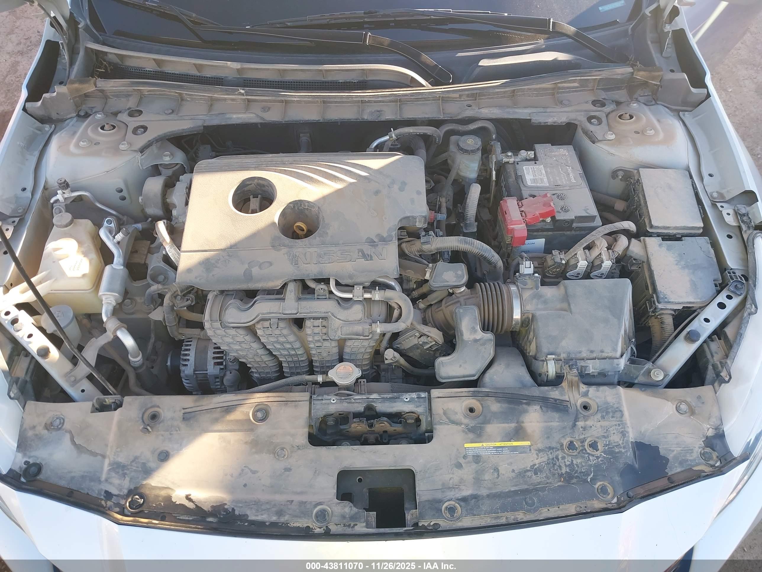 NISSAN ALTIMA image 10