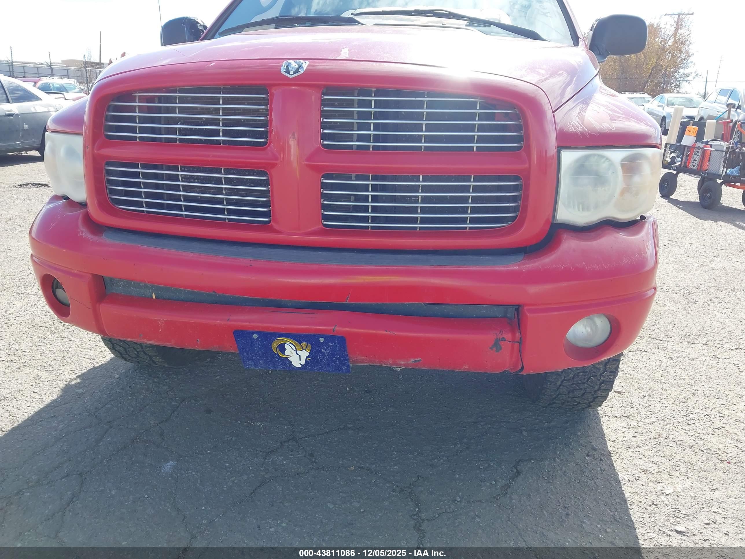 DODGE RAM image 6