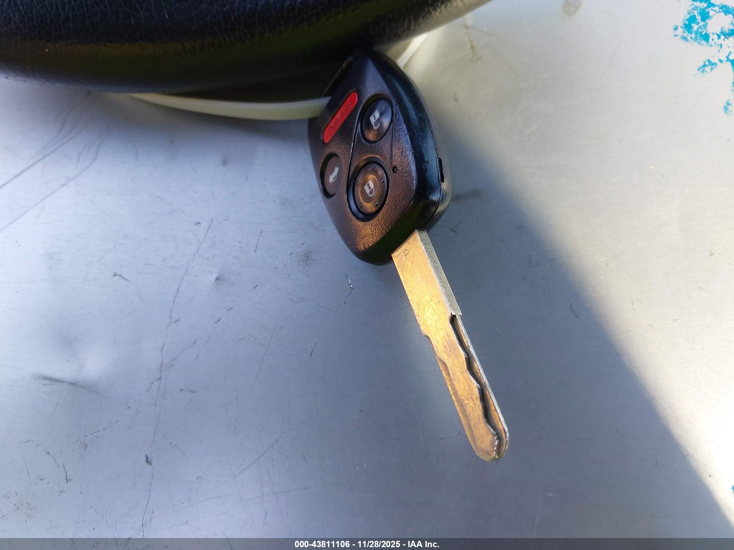 HONDA CIVIC image 11