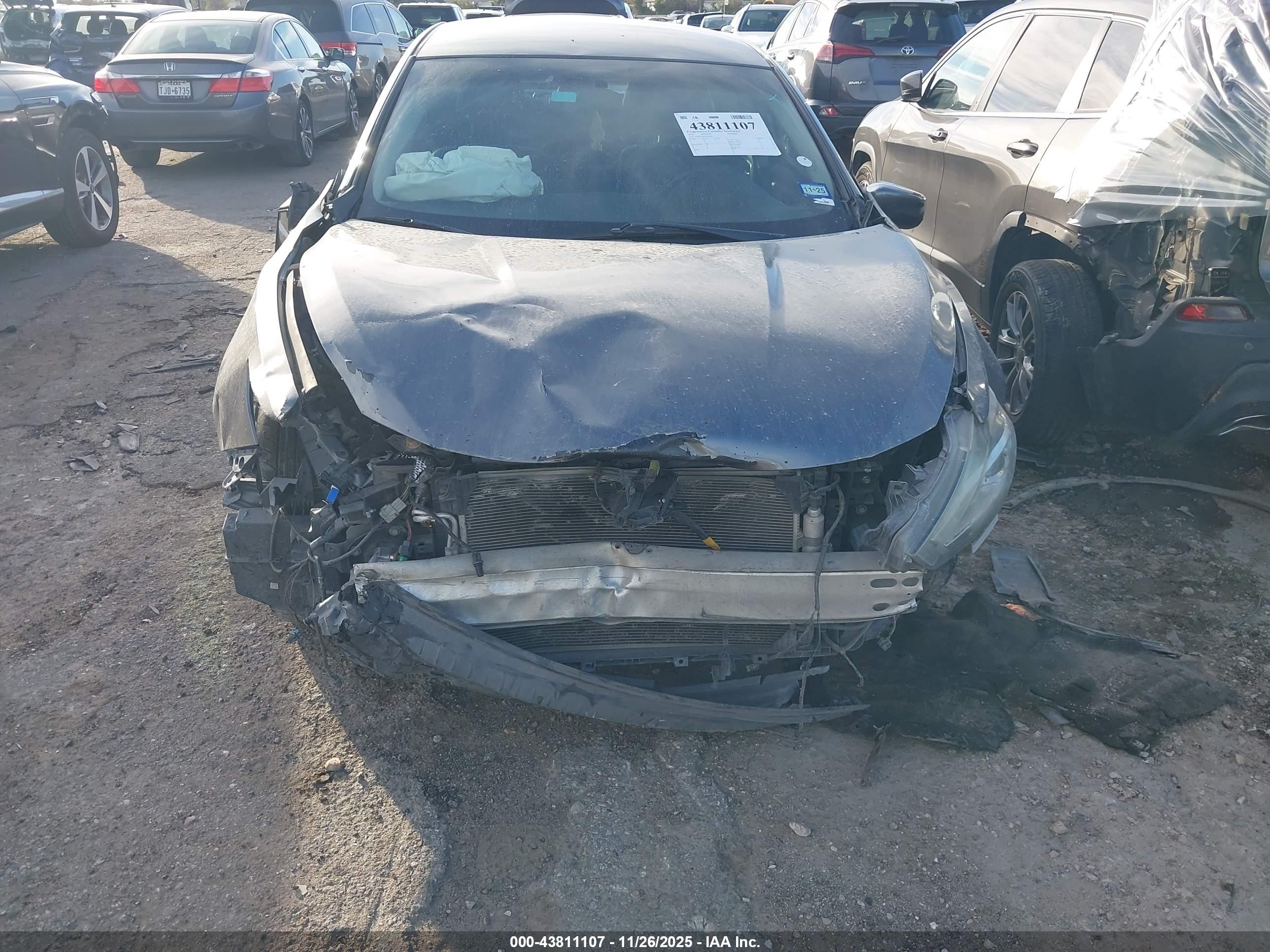 NISSAN ALTIMA image 6
