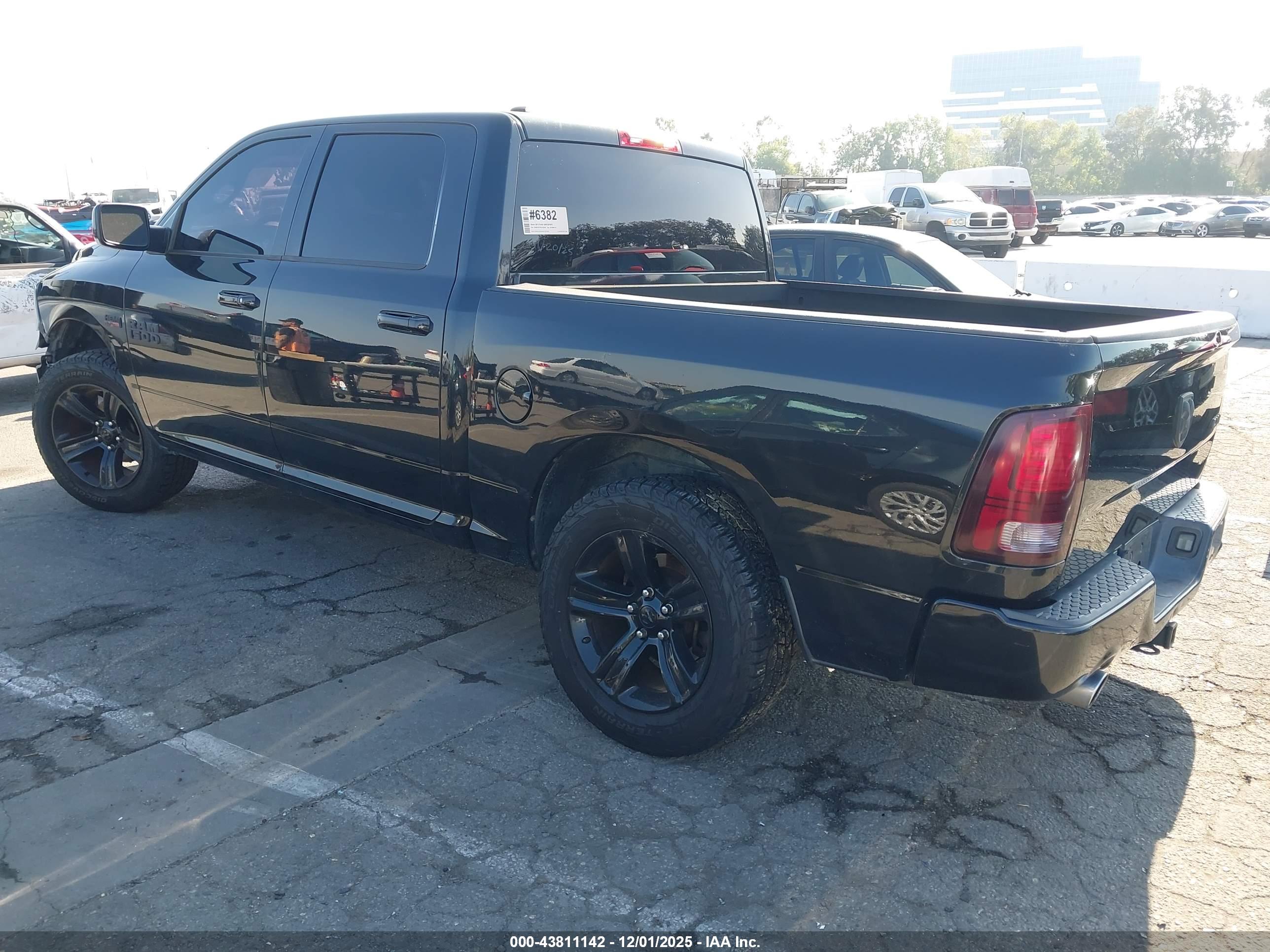 RAM 1500 image 3