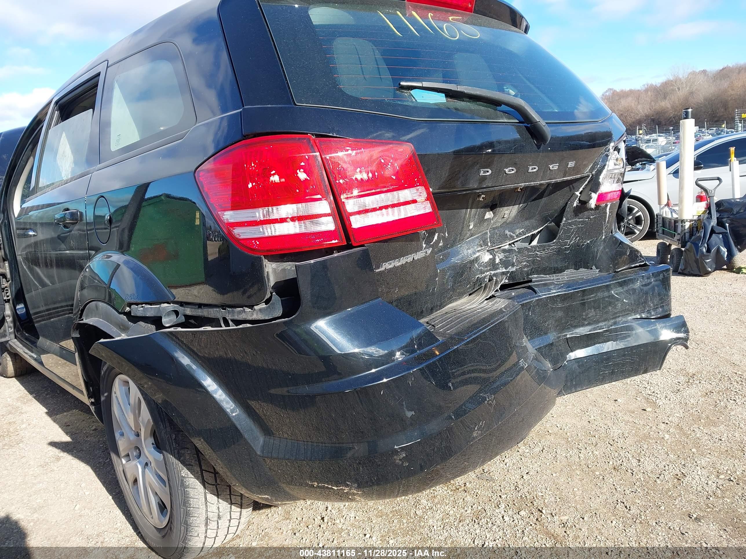 DODGE JOURNEY image 6