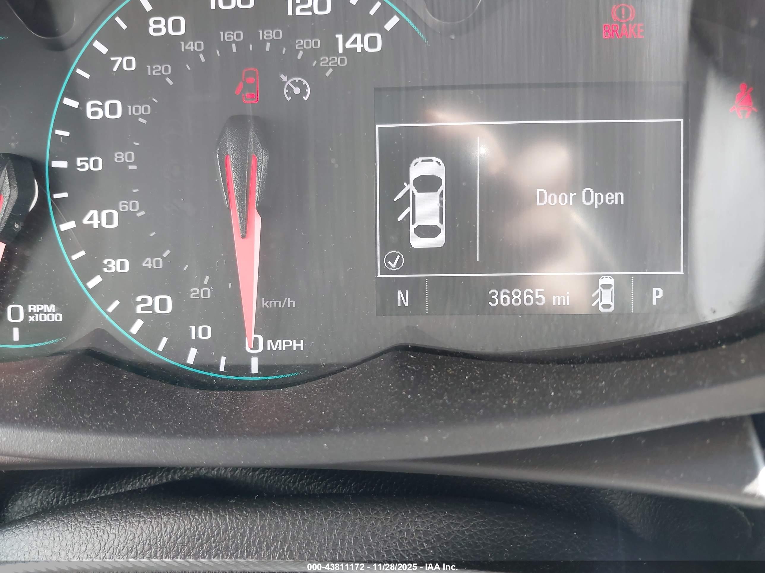 CHEVROLET TRAX image 7