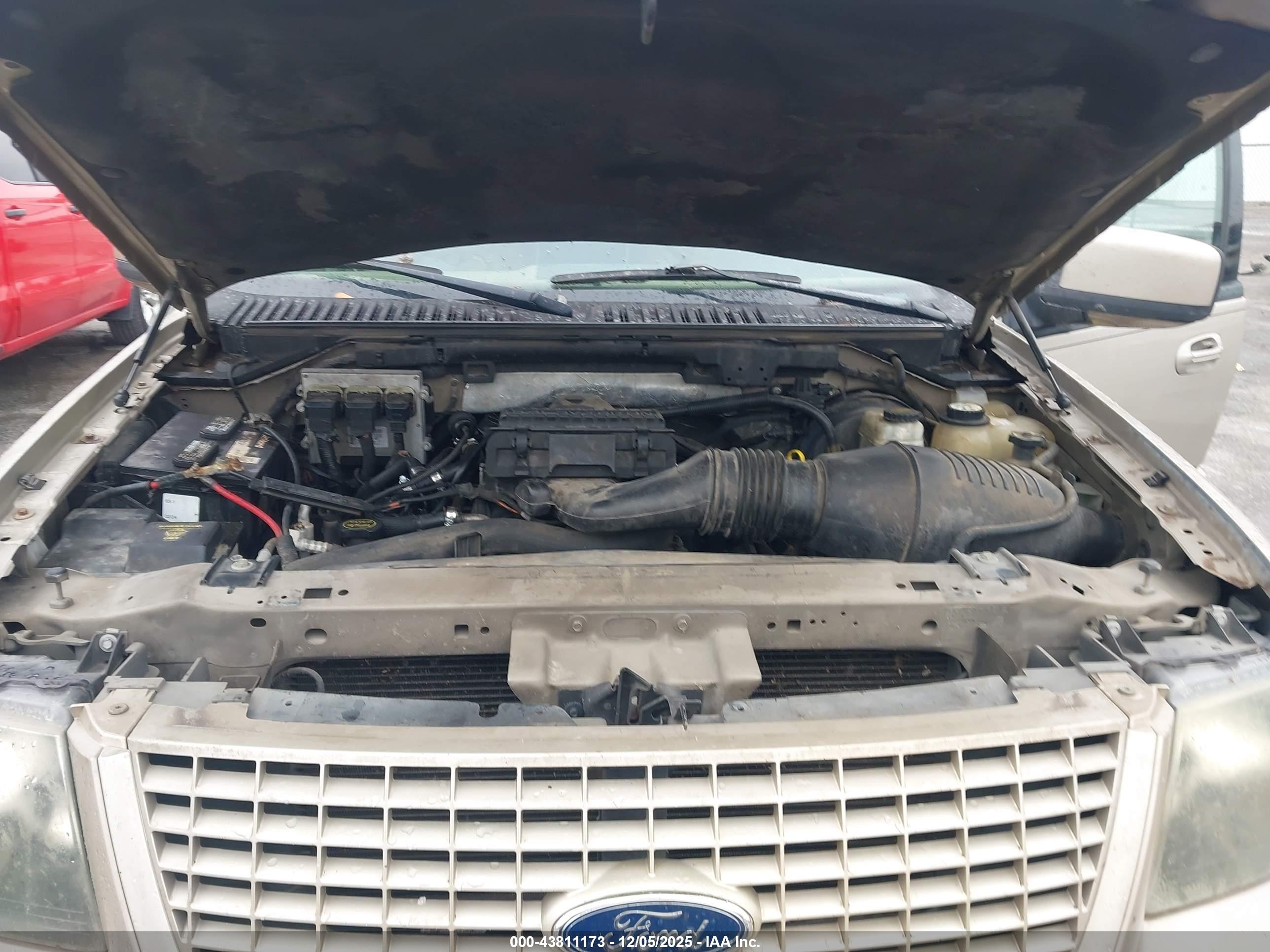 FORD EXPEDITION image 10