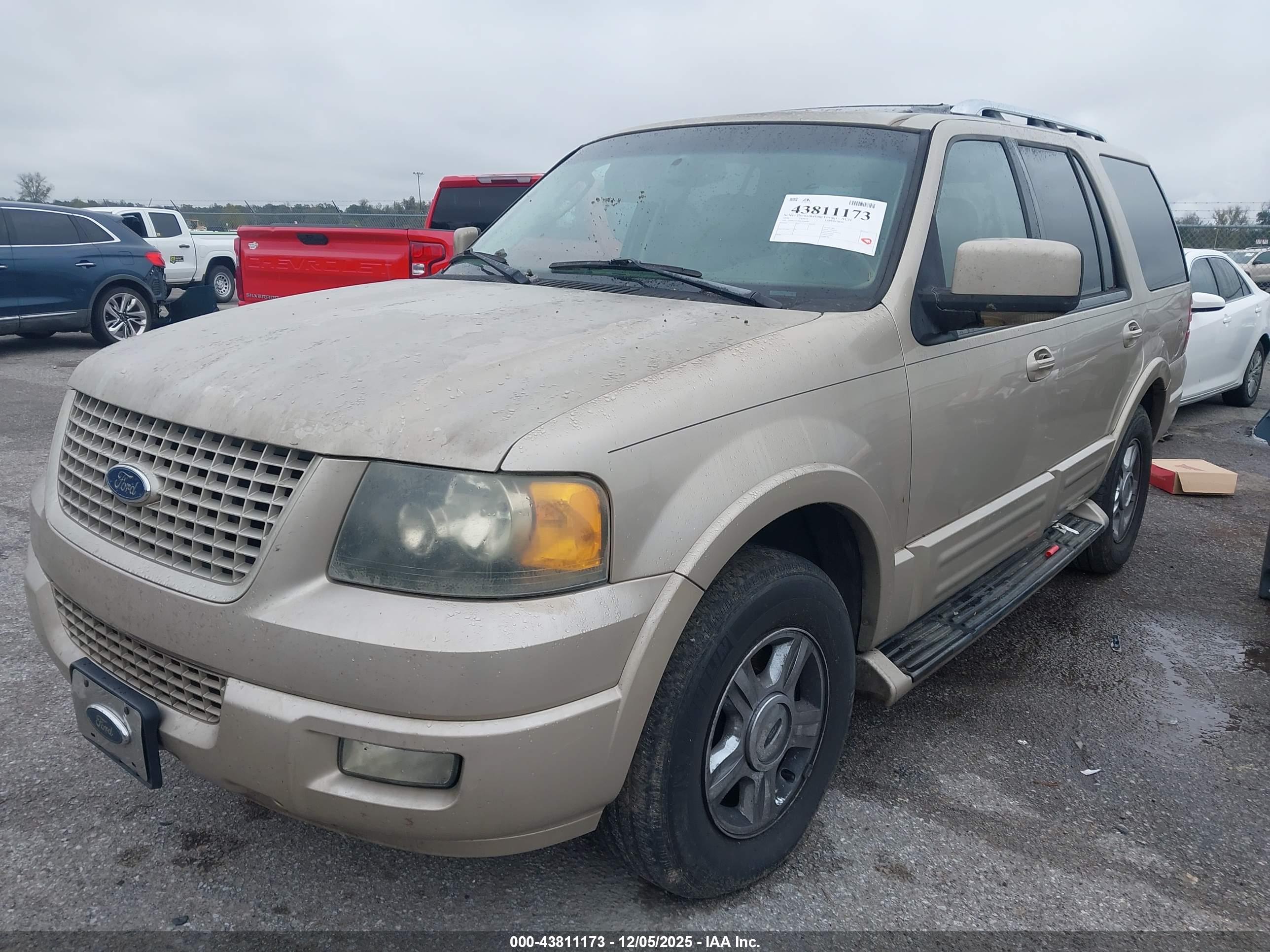FORD EXPEDITION image 2
