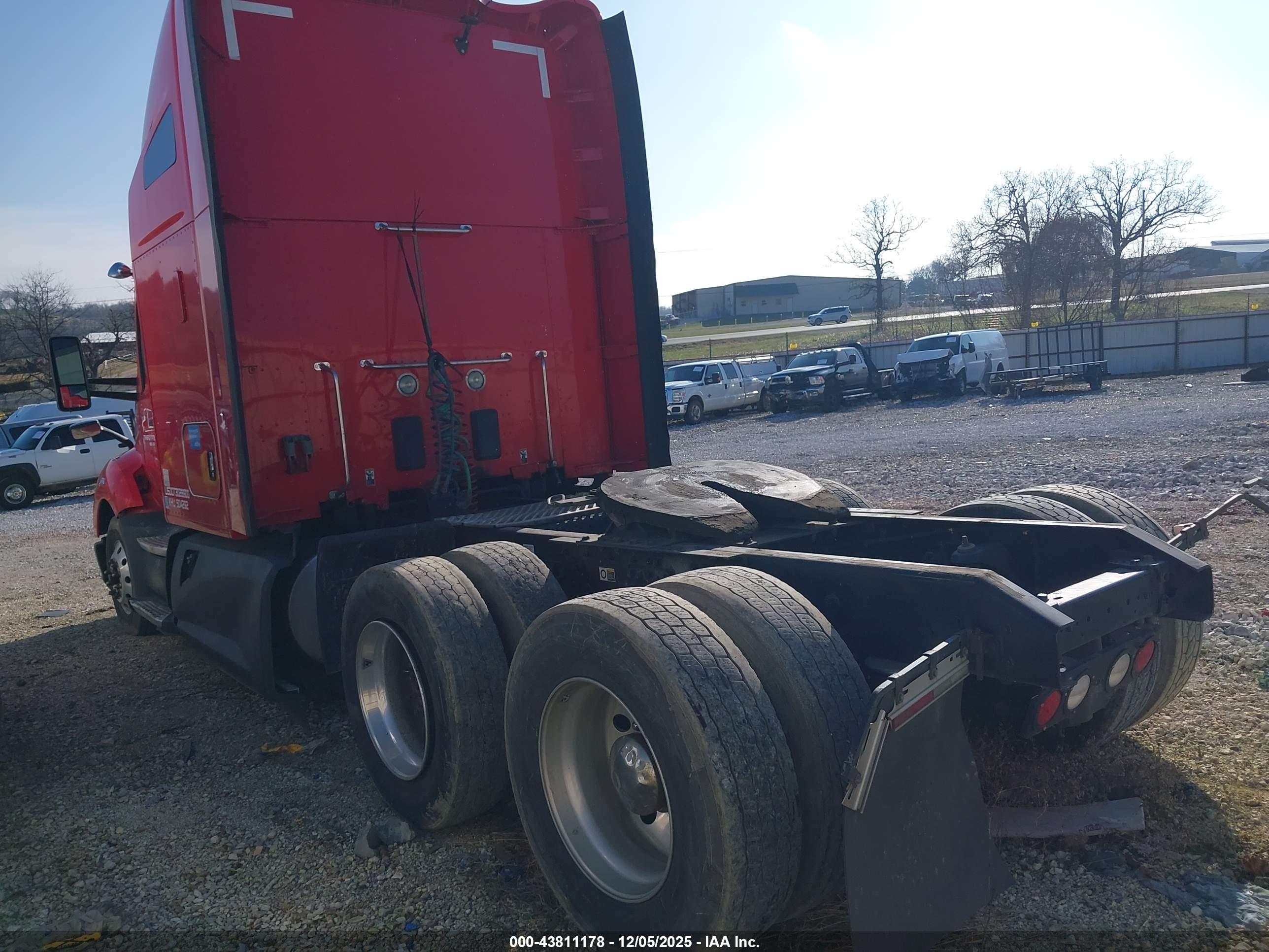 KENWORTH T680 image 3