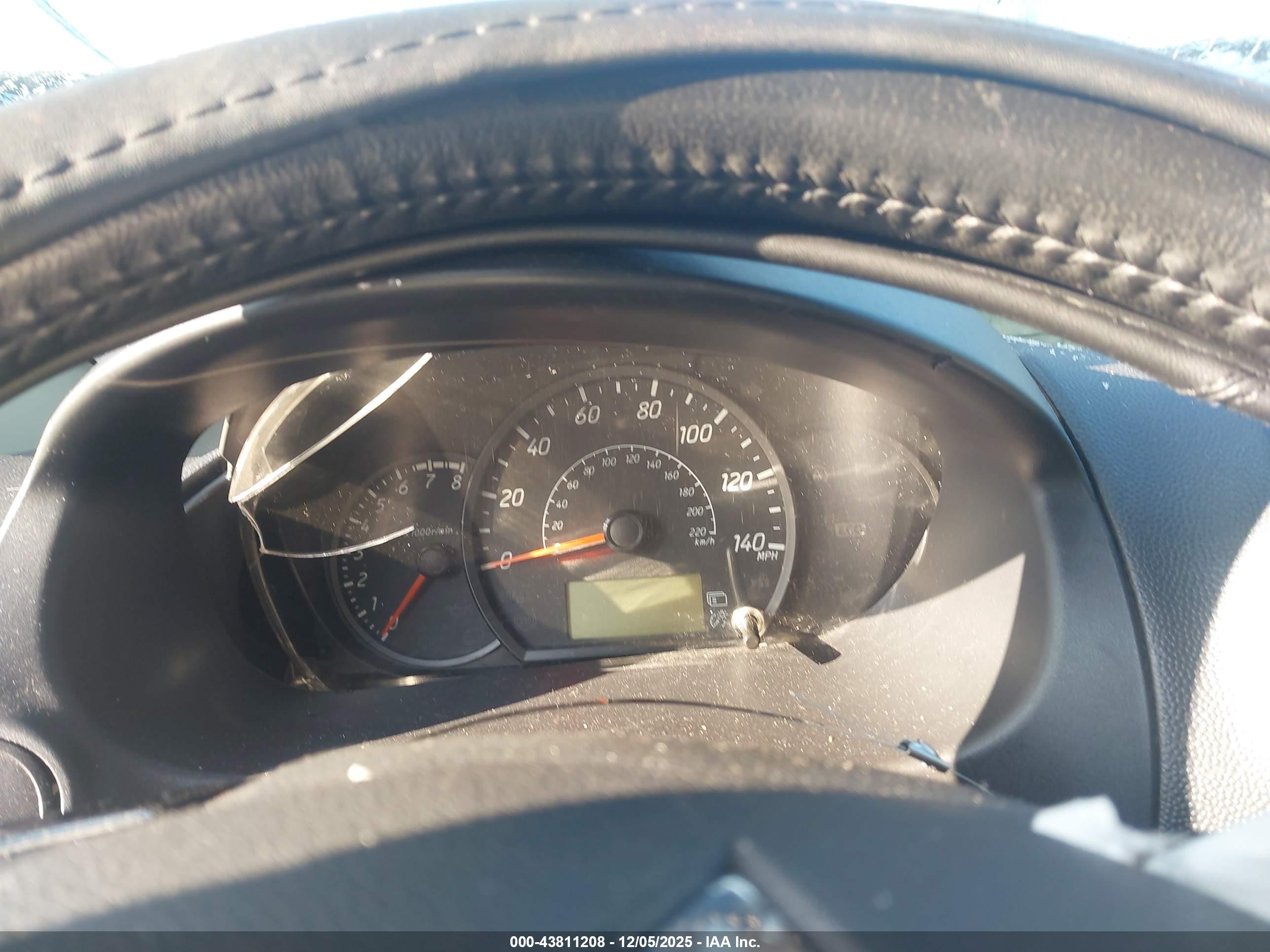 MITSUBISHI MIRAGE image 7
