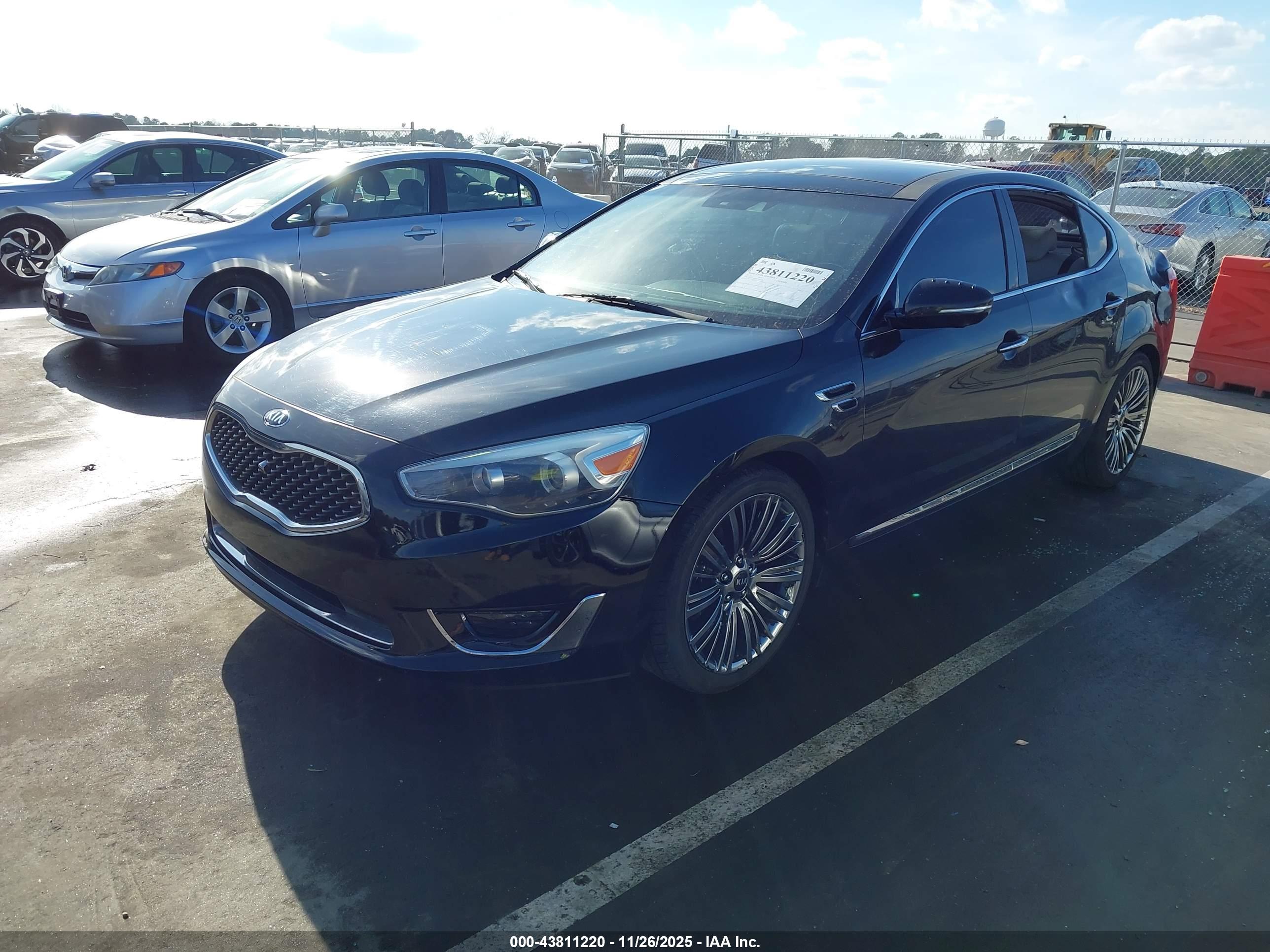 KIA CADENZA image 2