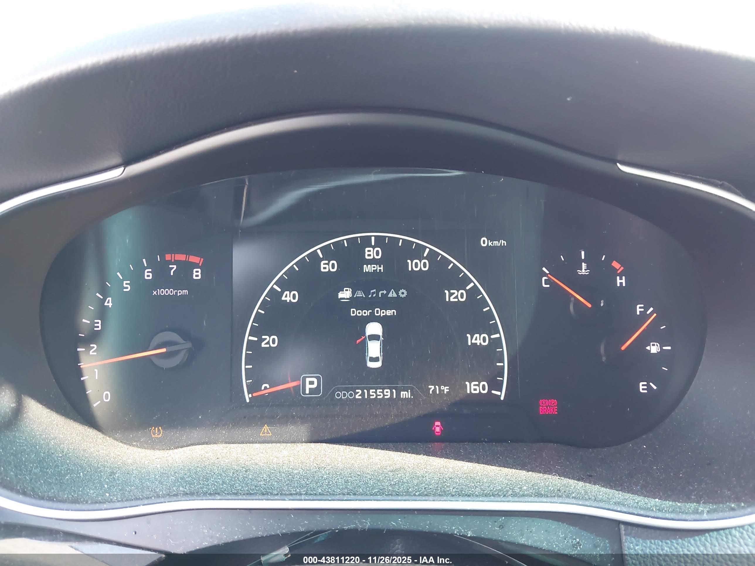 KIA CADENZA image 7