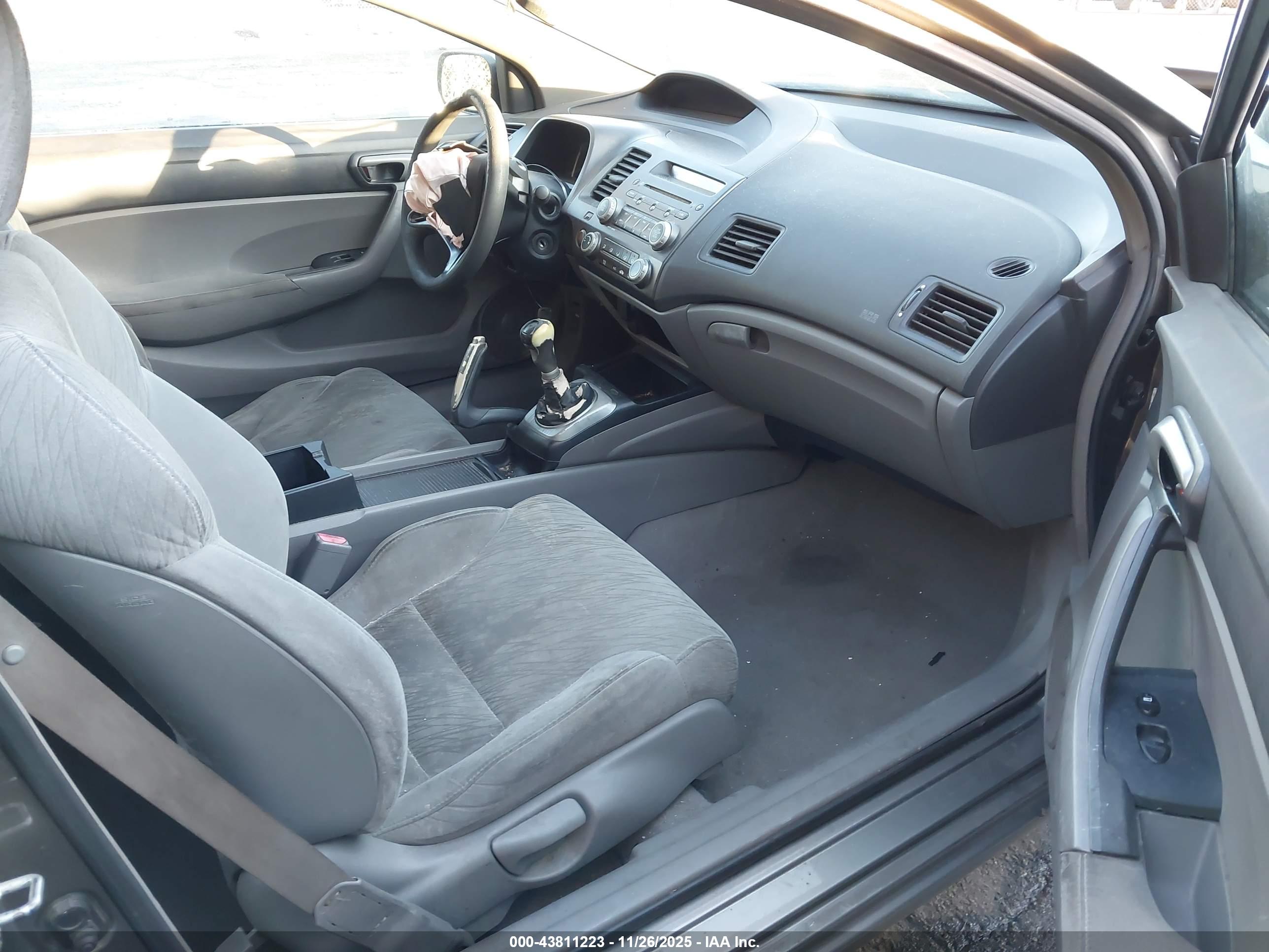 HONDA CIVIC image 5