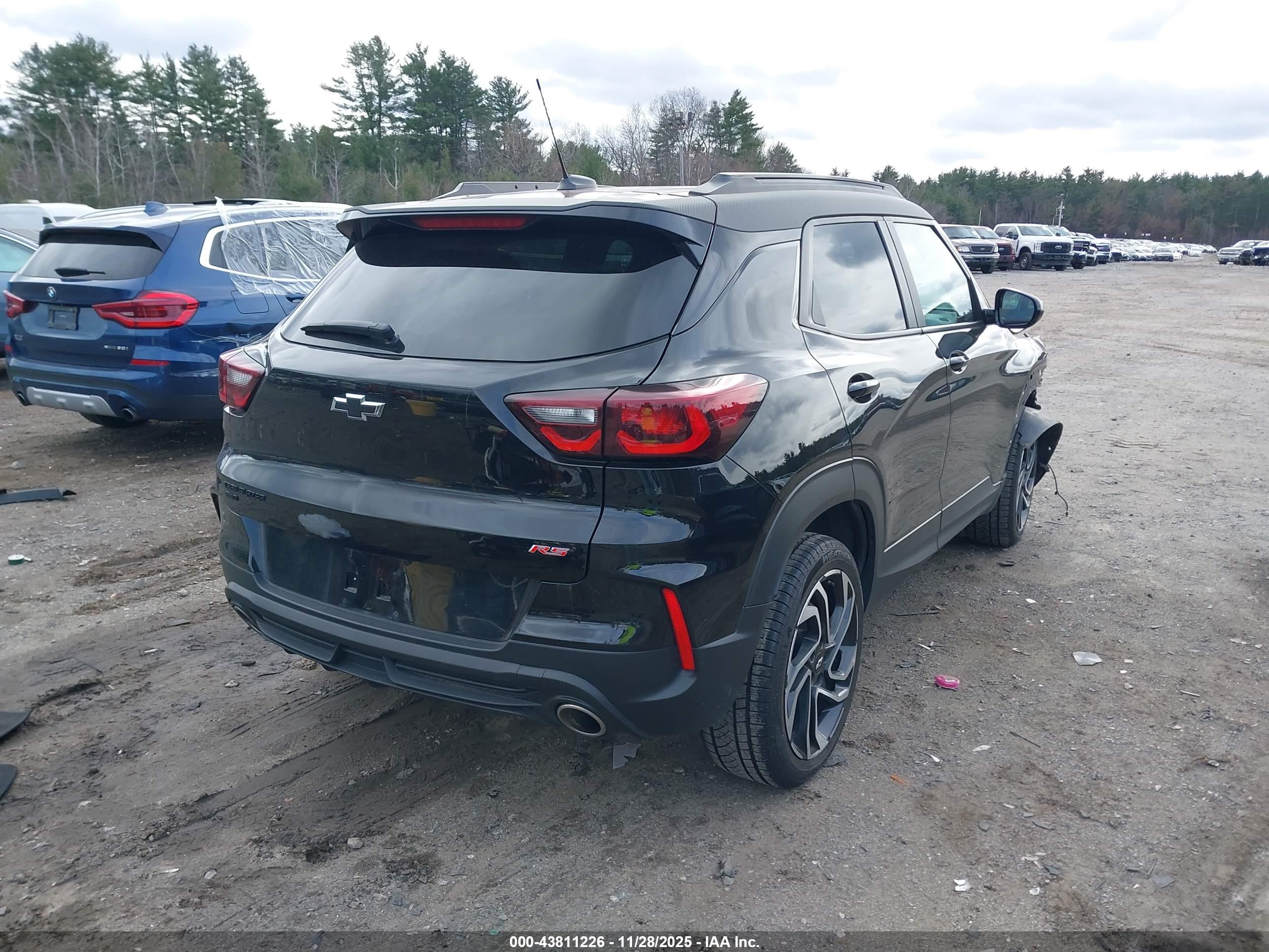 CHEVROLET TRAILBLAZER image 4