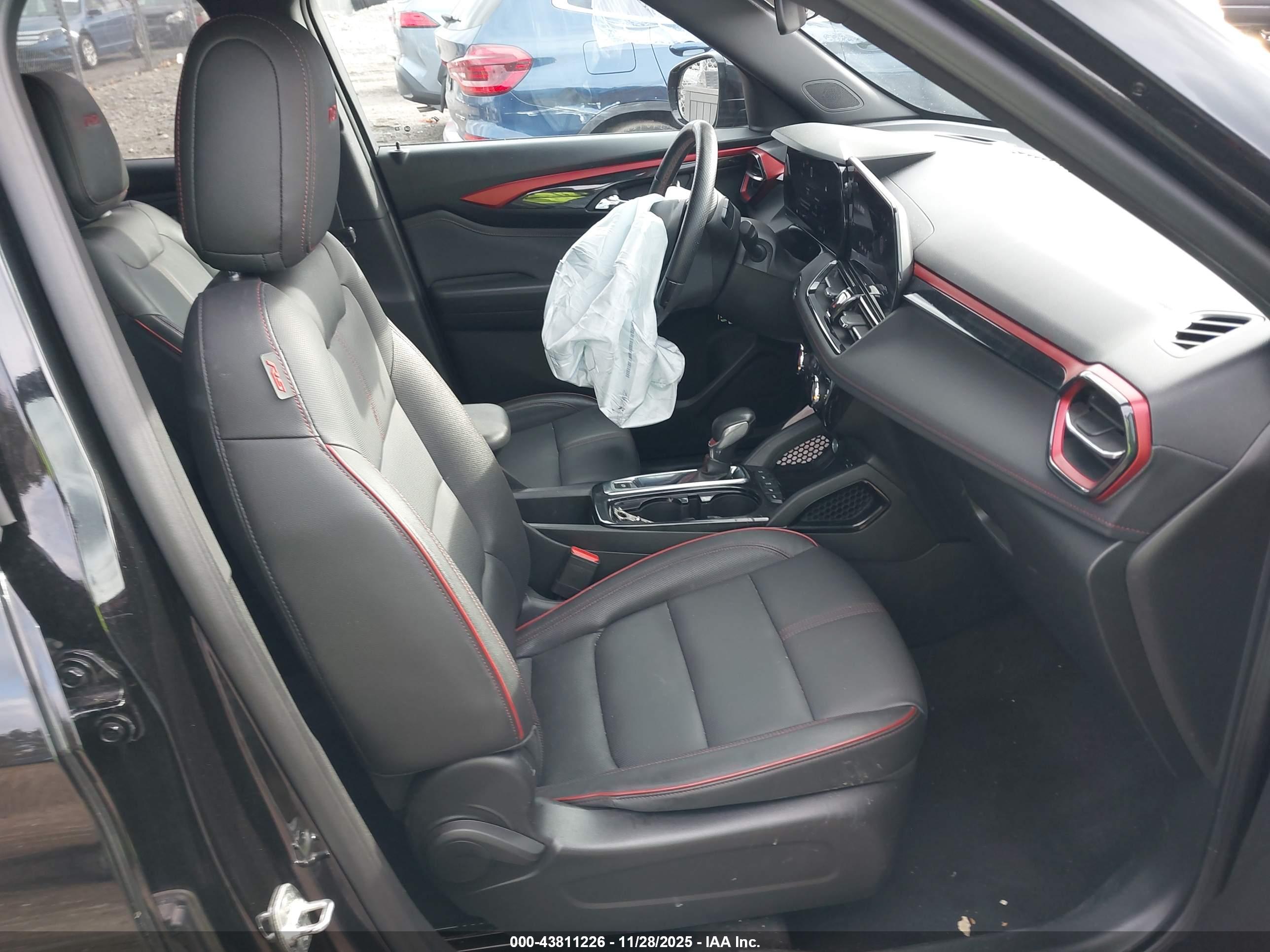 CHEVROLET TRAILBLAZER image 5