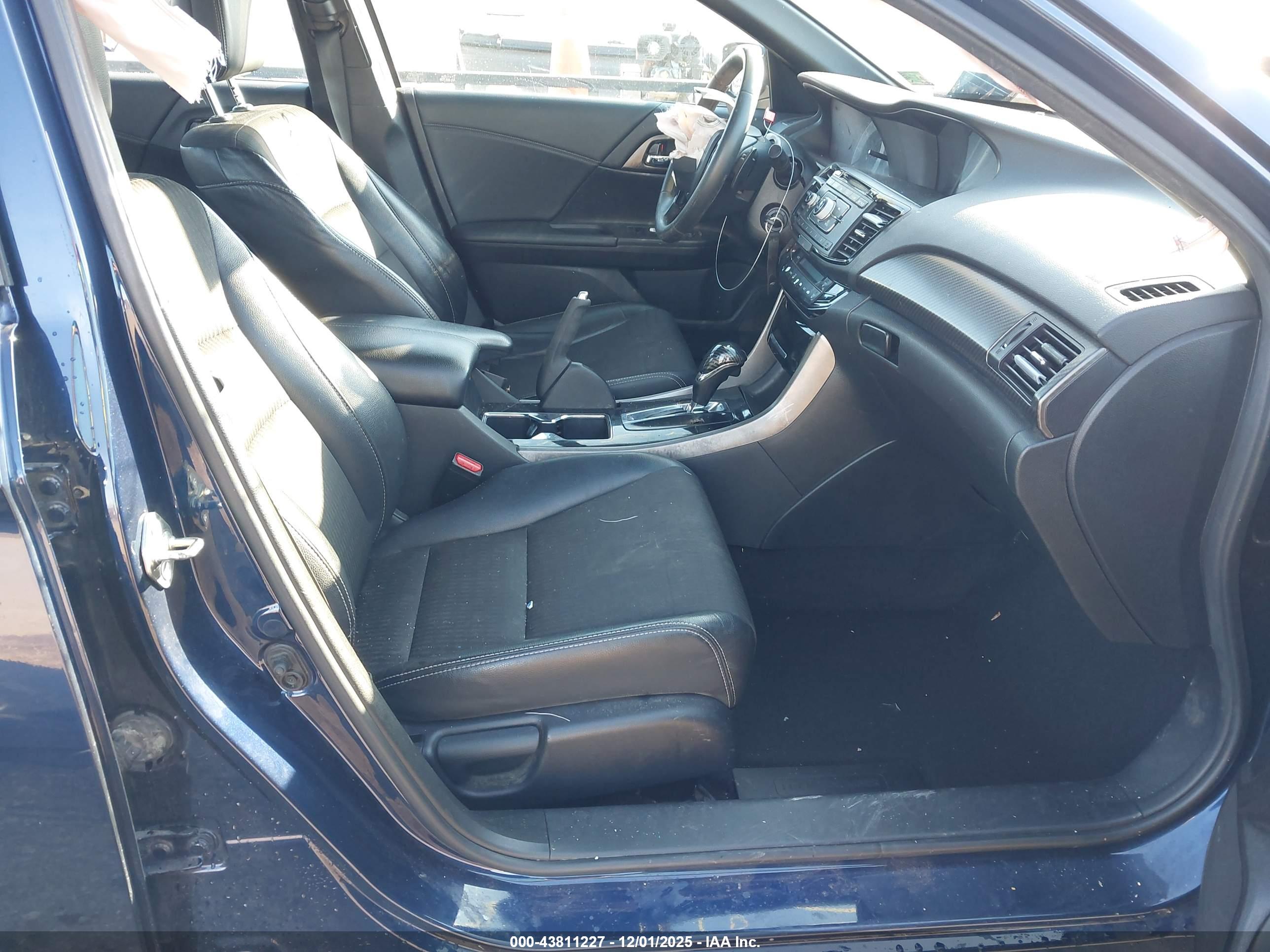 HONDA ACCORD image 5