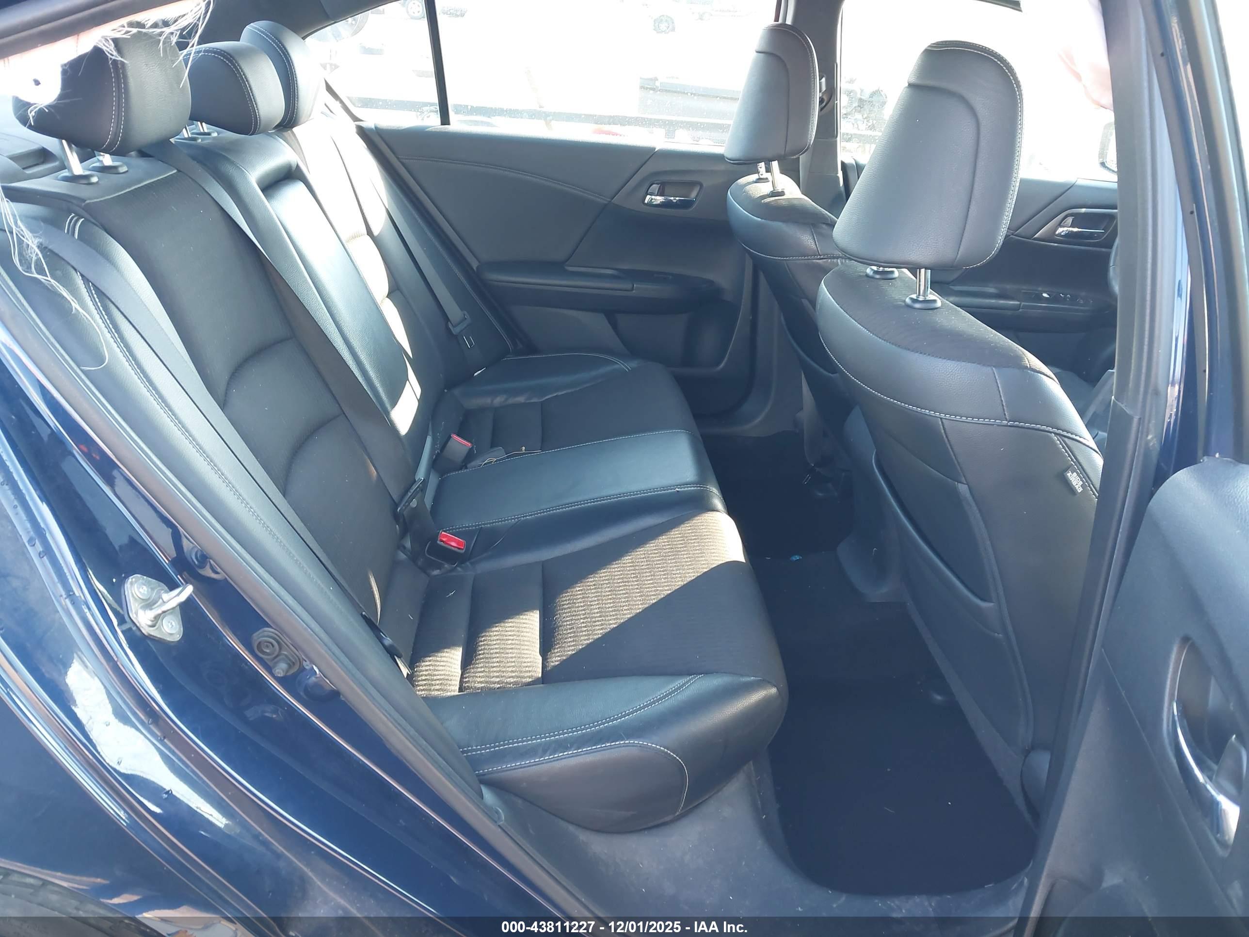 HONDA ACCORD image 8